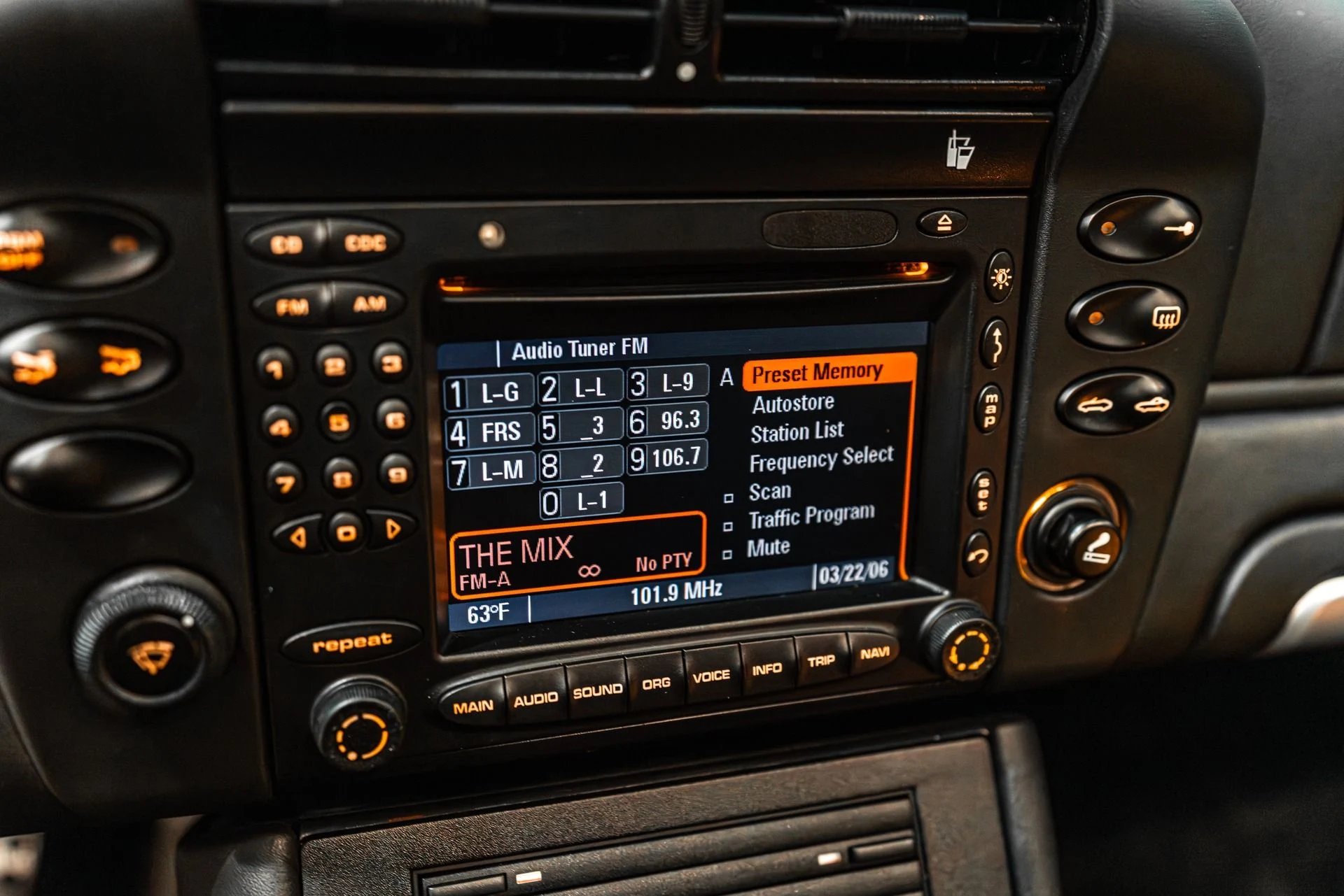 mph013_2503482852_13057_p14_l_54aa127aec