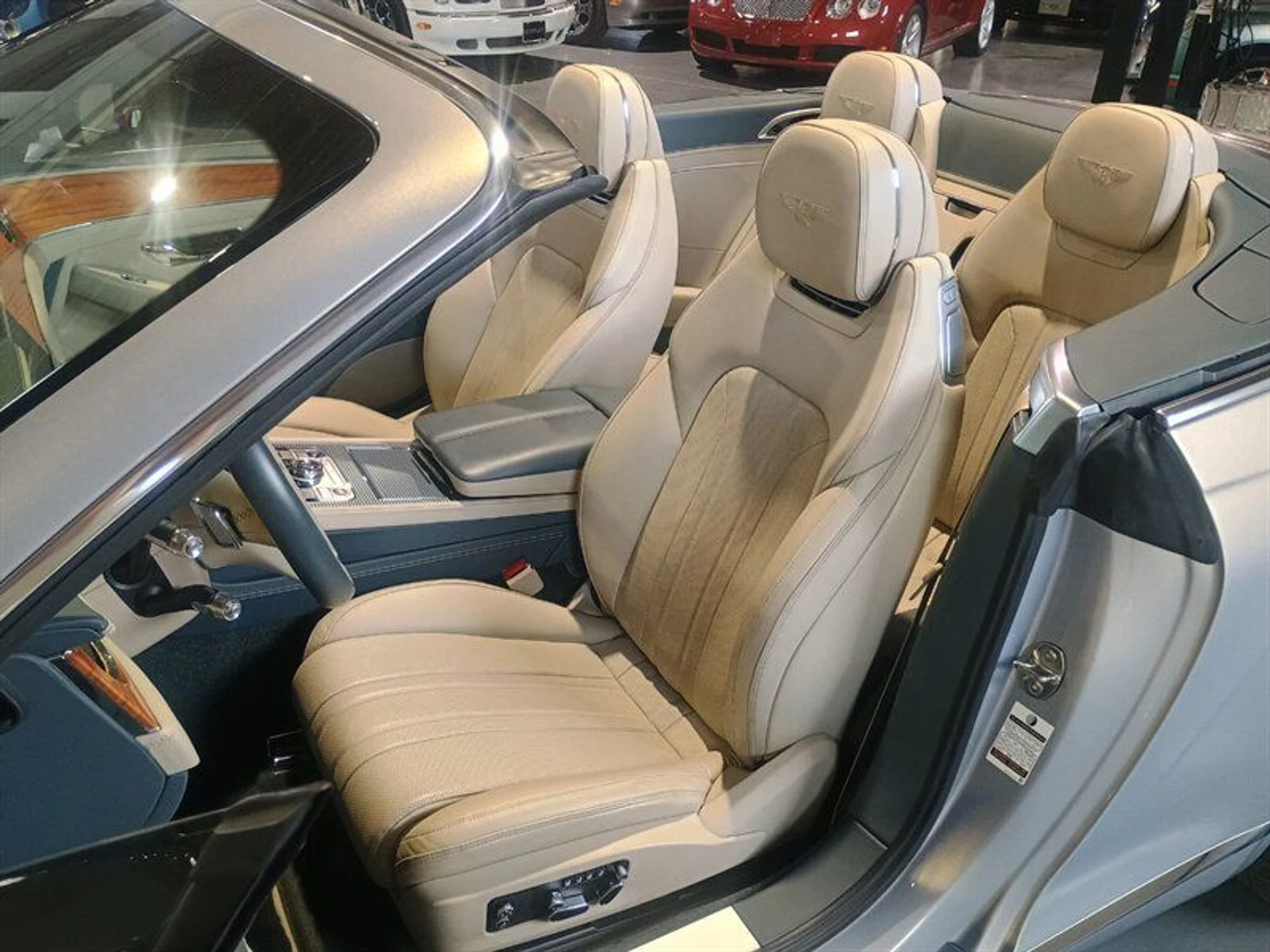 mph013_2506419063_0e2c131513_800_989b78e253