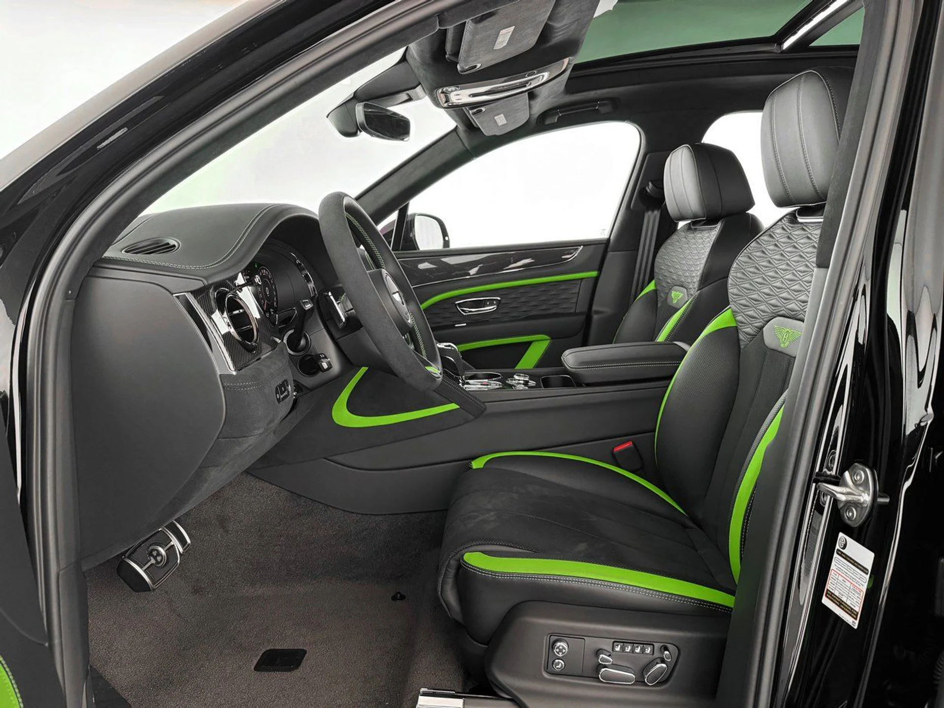 mph013_2508171597_ab21941d7730d58c1334effbadab9f67x_e8ee503c2c