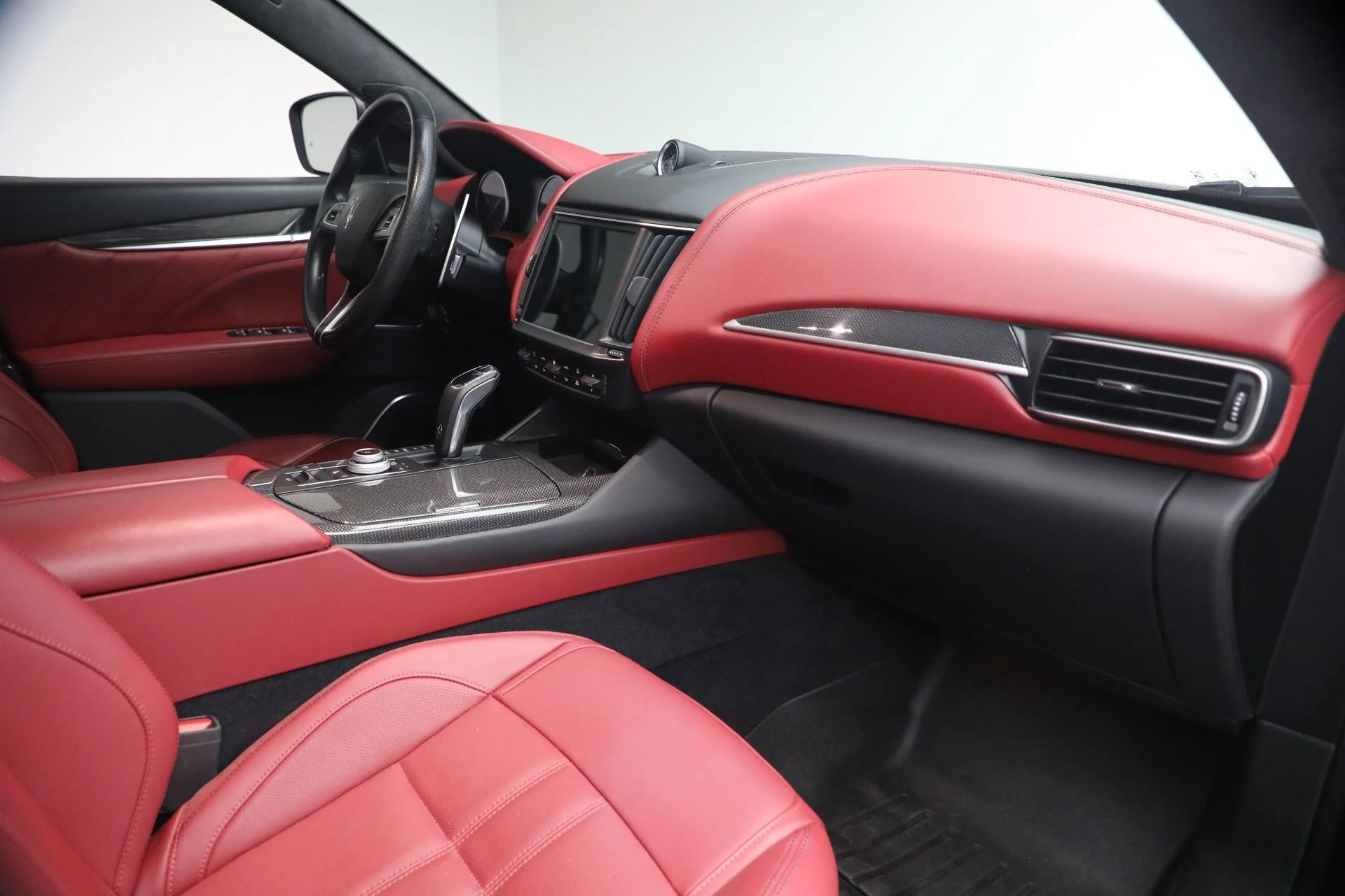 mph013_251100273_Used_2022_Maserati_Levante_Modena_1778957169_defb633c75