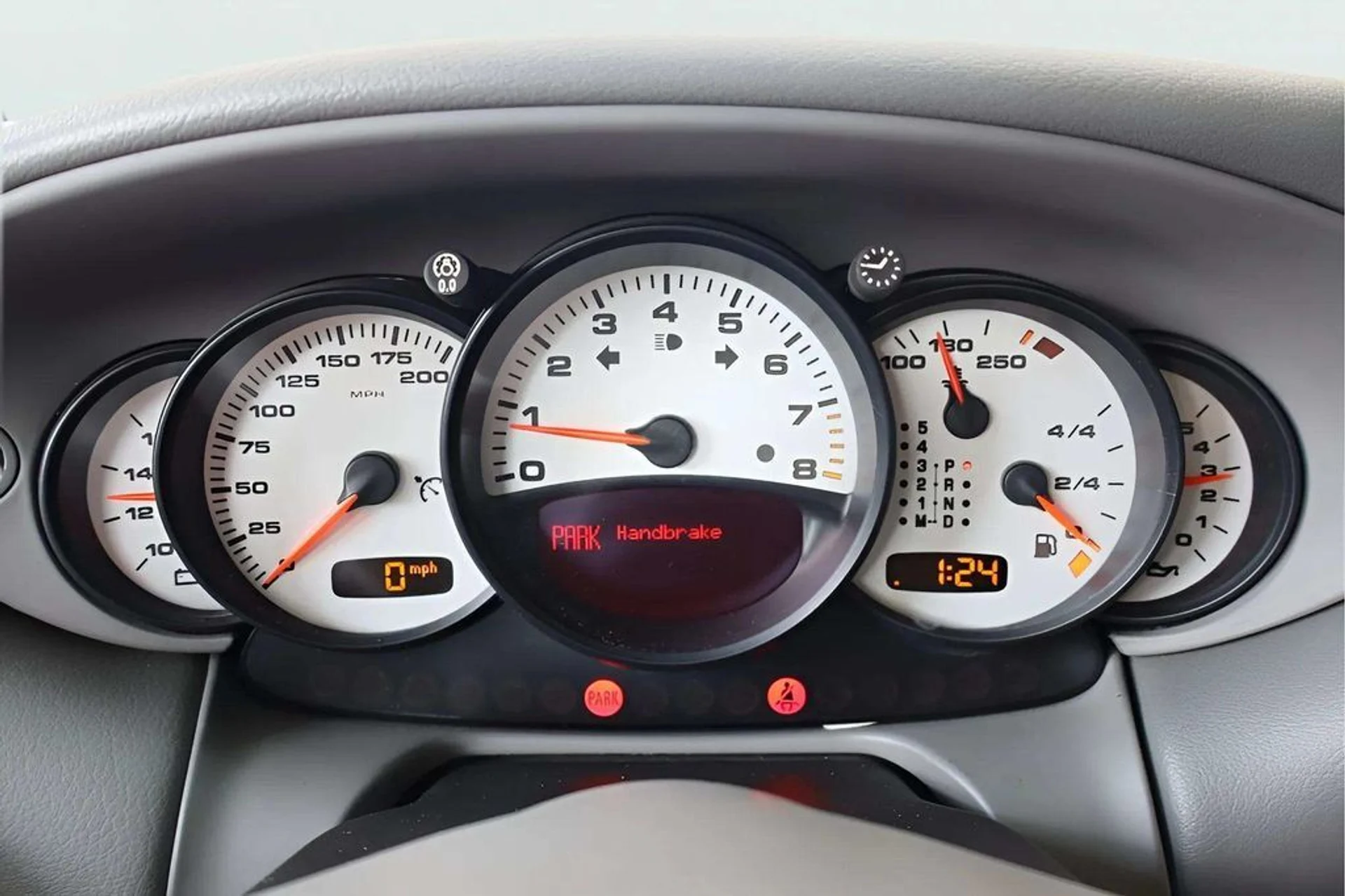 mph013_2511377074_1f6d42d4ed559ea1836577f898dcab6ex_4bc73dc80a