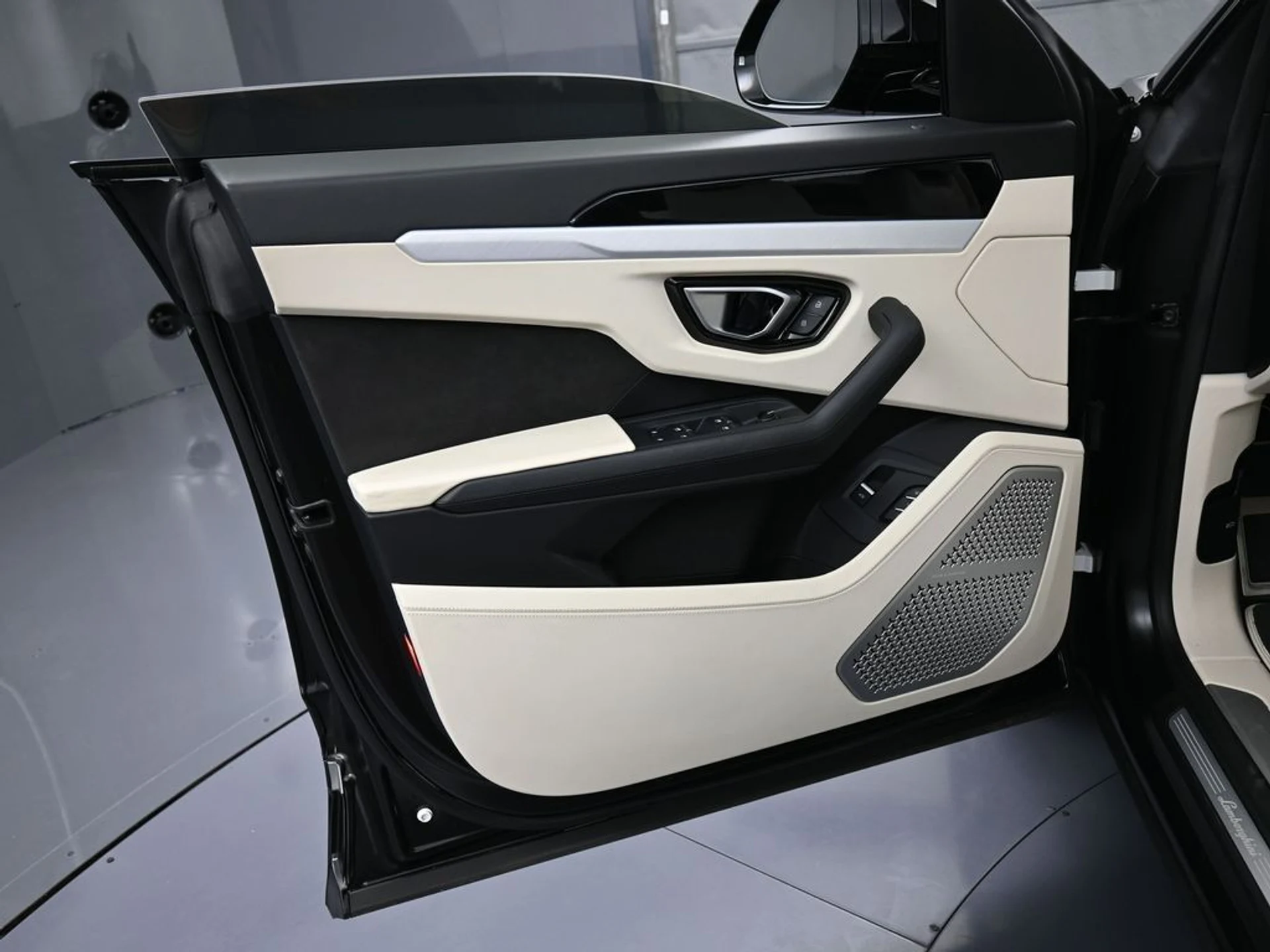 mph013_251285611_8d4a9c25b10b6a9ae90b64c6b37cdd17_553c56c73c