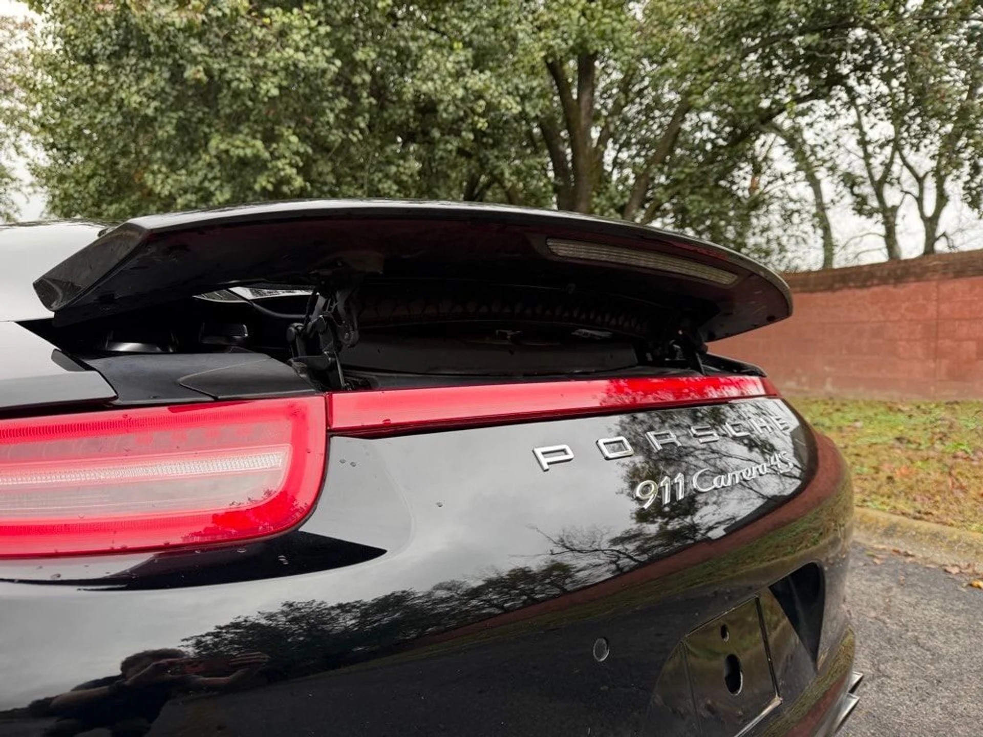 mph013_2525539323_3781bed7c60f245e741da53e6d205ce2x_98011cf361