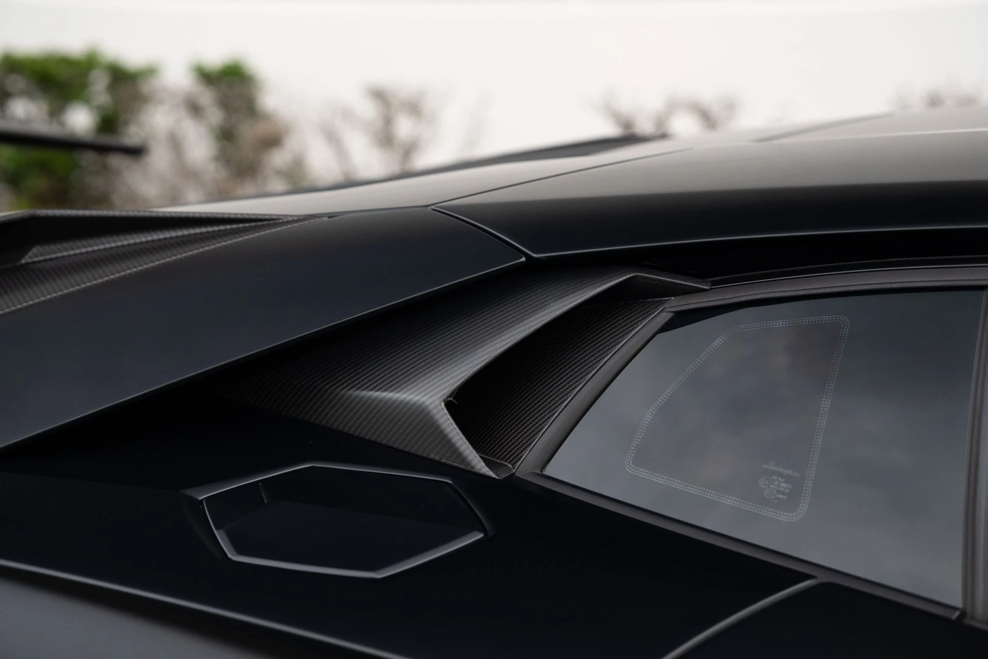 mph013_2527120518_Used_2016_Lamborghini_Aventador_LP_750_4_SV_1768280004_4aa5501e88