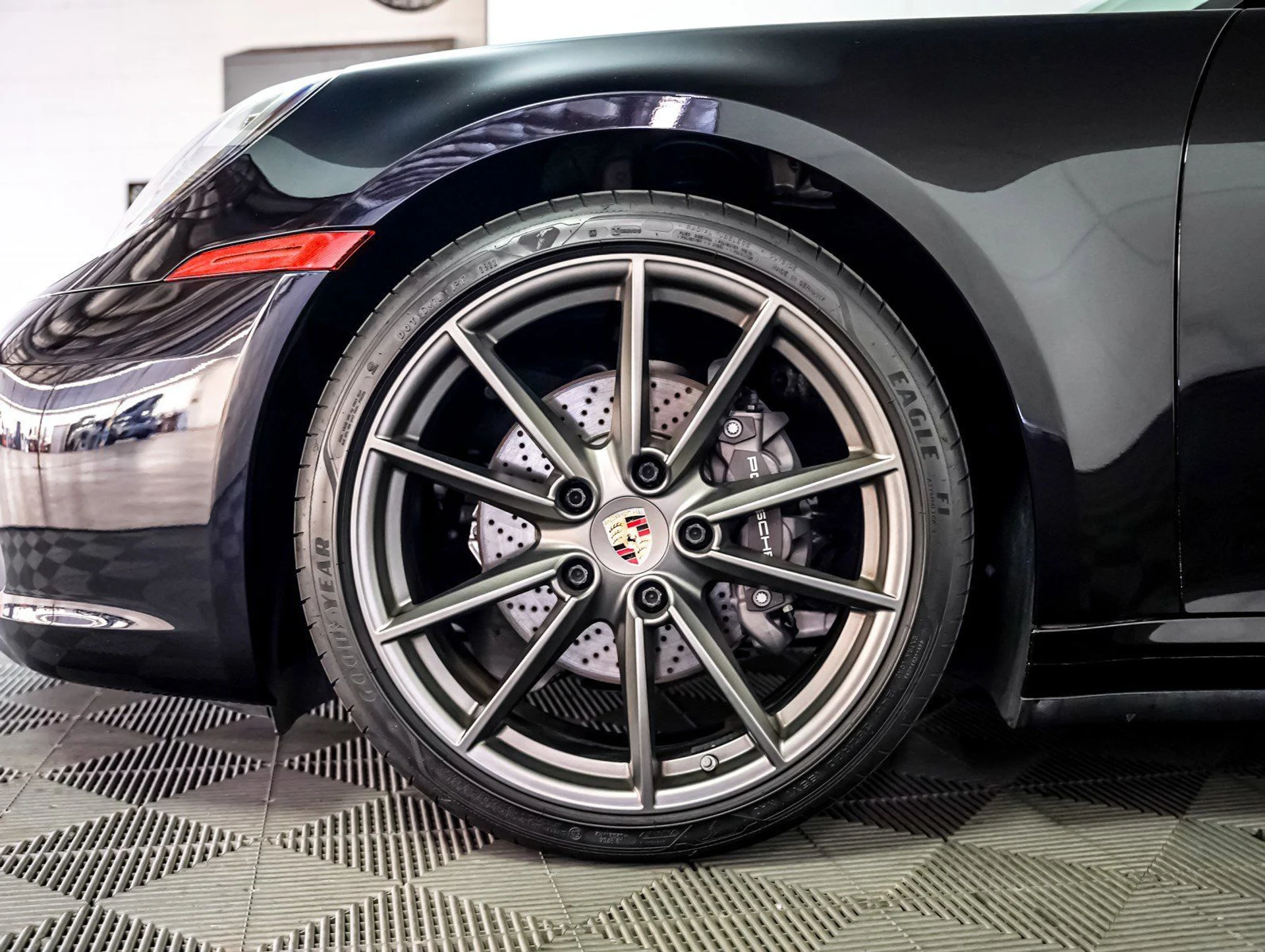 mph013_2528570262_29a1c9cfbd6971cf98b76f1c95d26568_2627b0f8a6