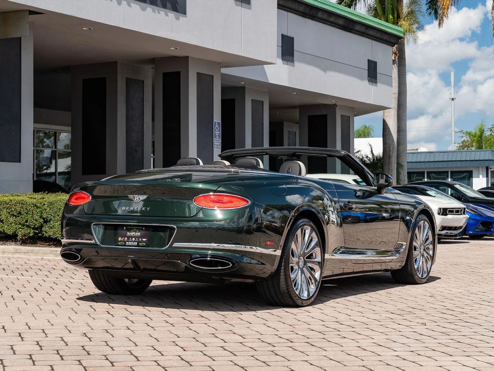 mph013_2530371560_Used_2023_Bentley_Continental_GT_Speed_1761343529_f43dd87506