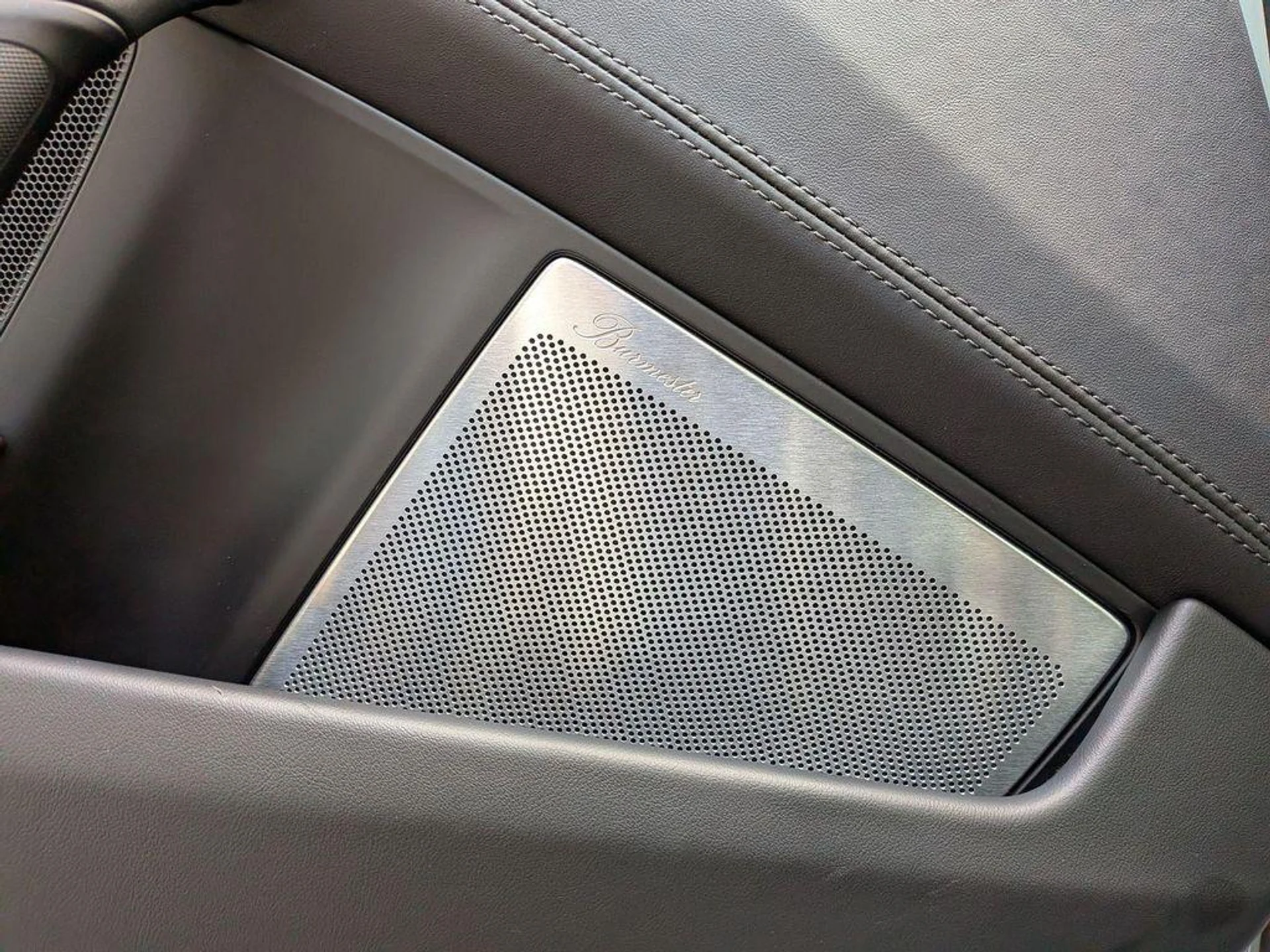 mph013_2530385432_pf7atrf_YZ_X_Yr_Vf_N_Sy_J1r2_Xk_Dkg_884e2babea