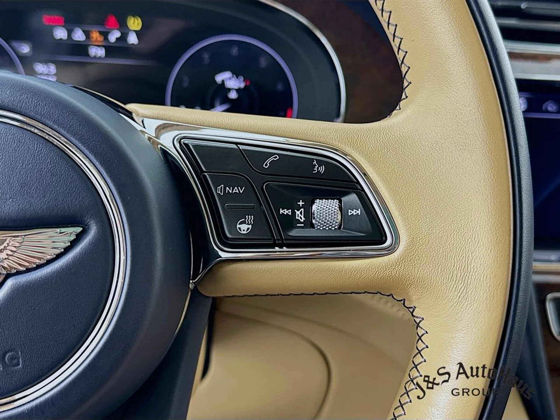 mph013_2534920519_qx8npz0nebbf569ouqmb4qyqpcll_aac304b678