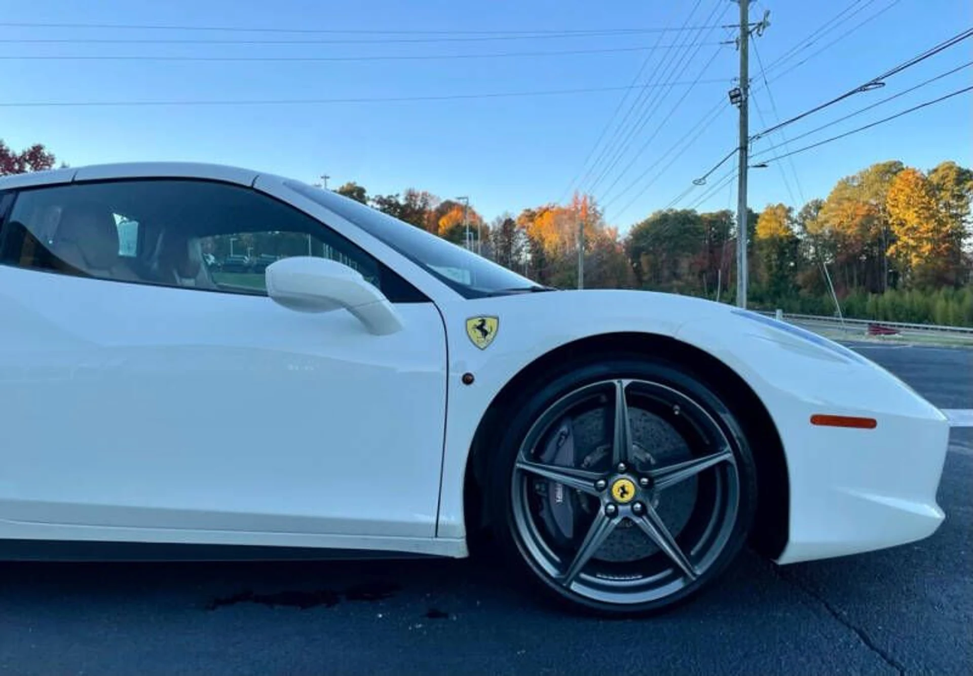 mph013_2538998003_2013_ferrari_458_spider_base_2dr_convertible_c374fa35ea