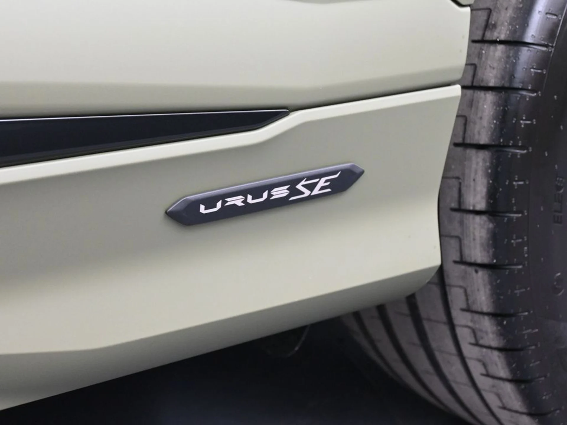 mph013_2543452917_c5fefa0d_1280_457f_b32b_e4b8898db6d6_8a7860ed59