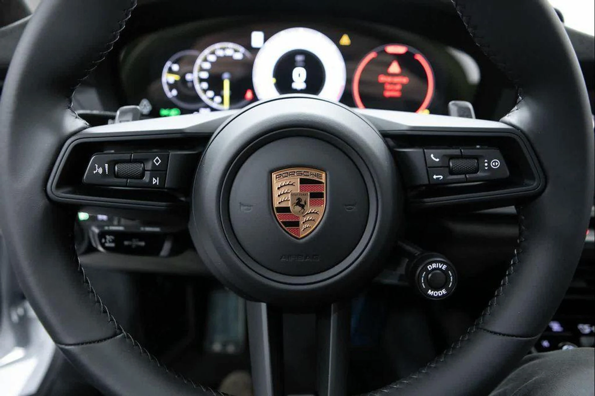 mph013_2546304008_2_I0_CM_8_A_Qia_QSKNOYZOC_Qvbc_I_Ms_943bd0a2b9