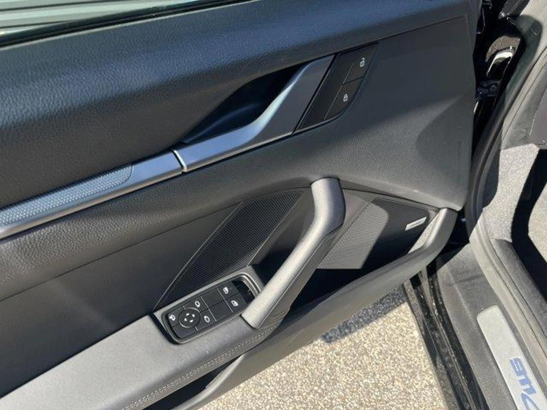 mph013_2550621399_Tw2u_U_Gv_M7b_TB_0yp_T6_Lp0tiwpo0_e54fa4c5af