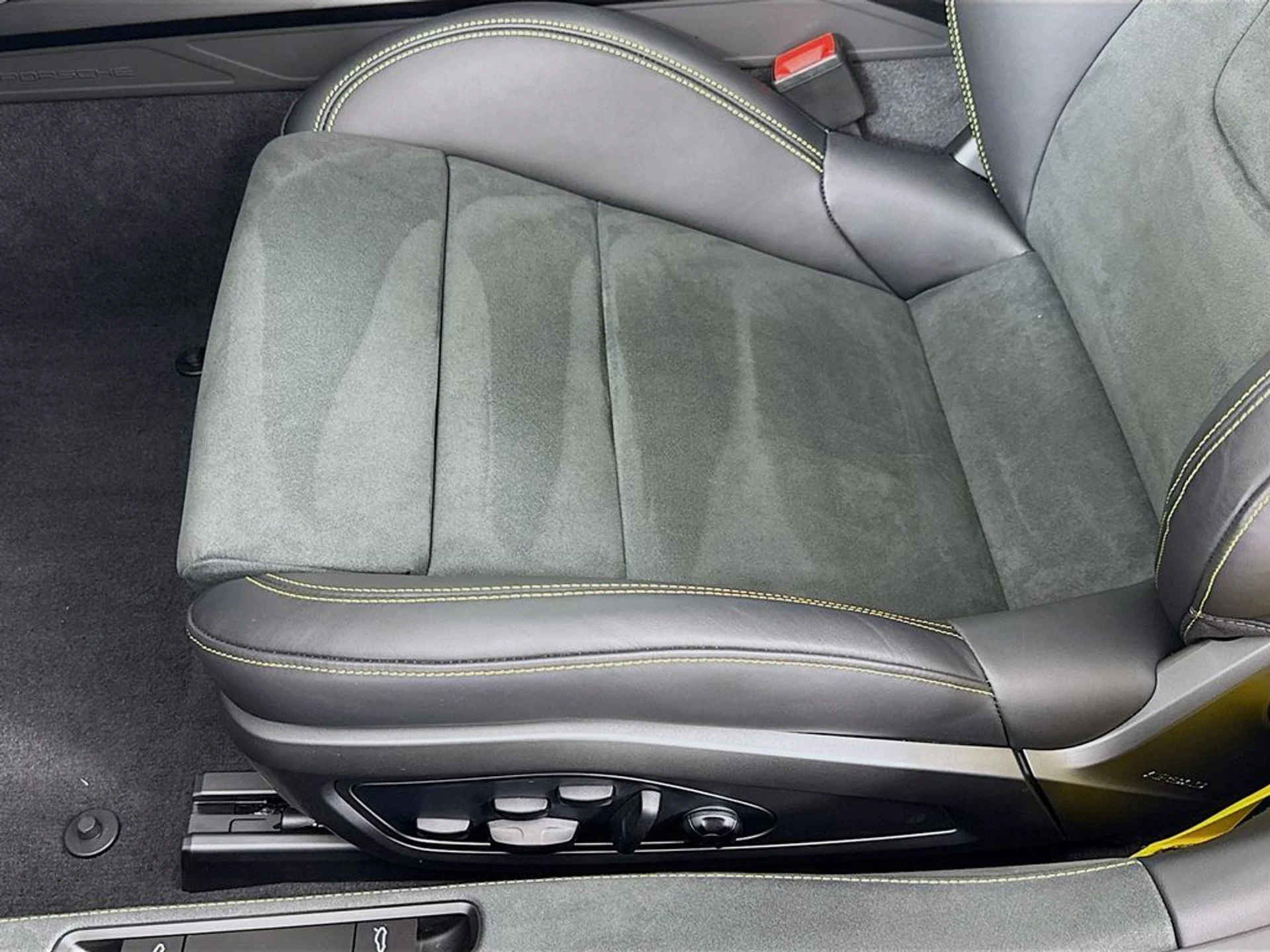 mph013_25559398_64decef39f730b18282b04eef39f6ec7x_f3bd942ad9