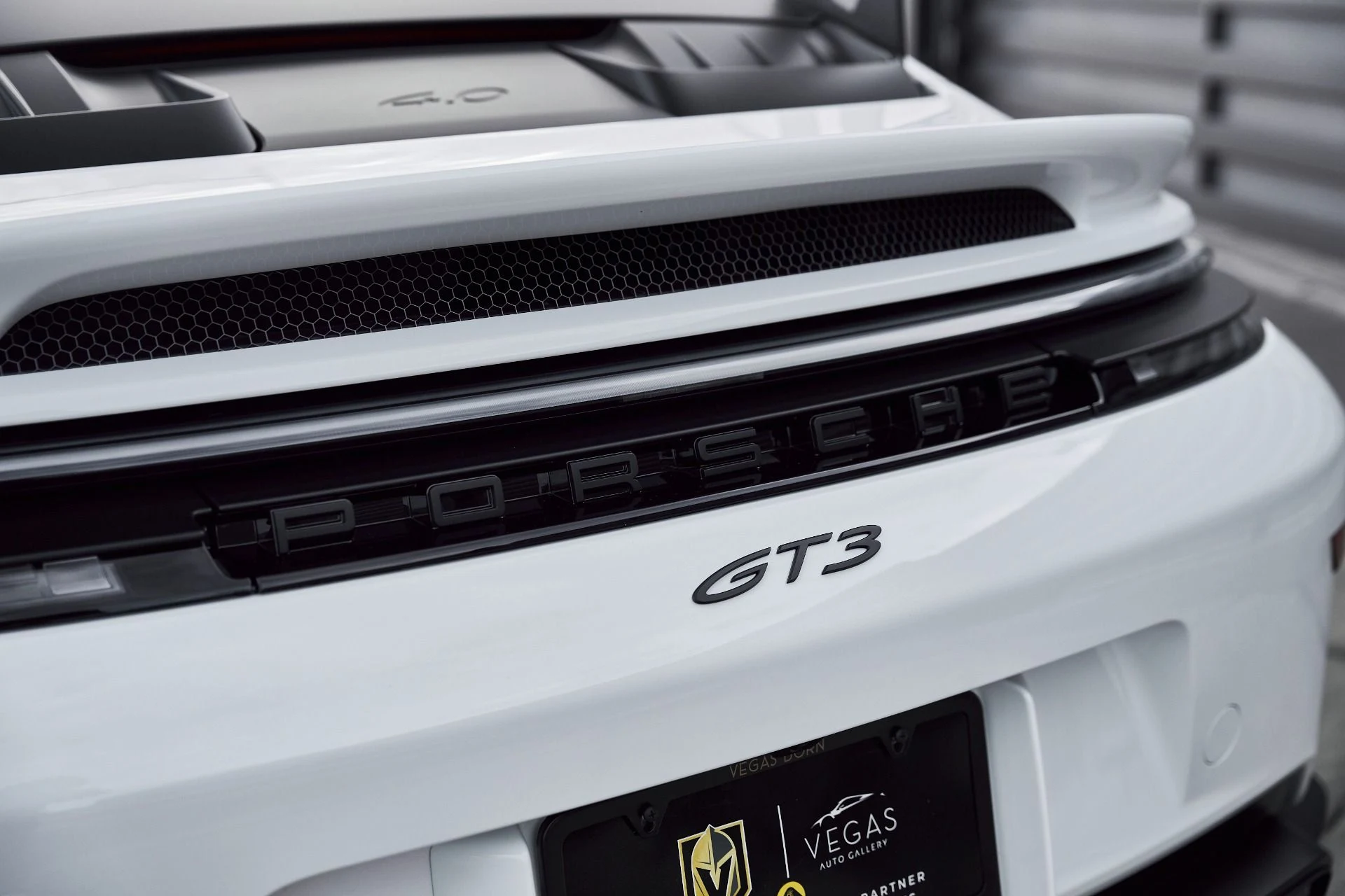 mph013_2558432579_Used_2025_Porsche_911_GT_3_1766797583_8d171d1adb