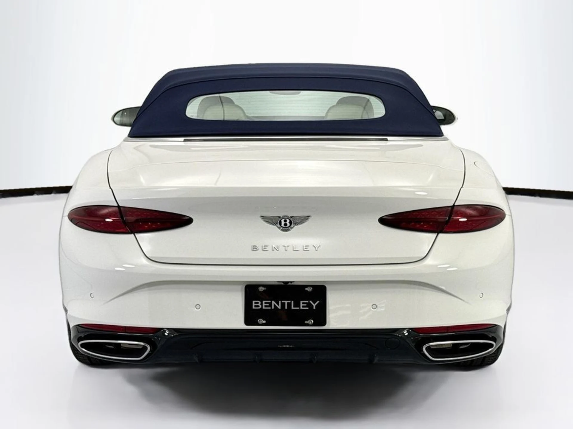 mph013_2565716085_new_2026_bentley_continental_gtc_8119_22995386_14_1024_4f7e6a76f3
