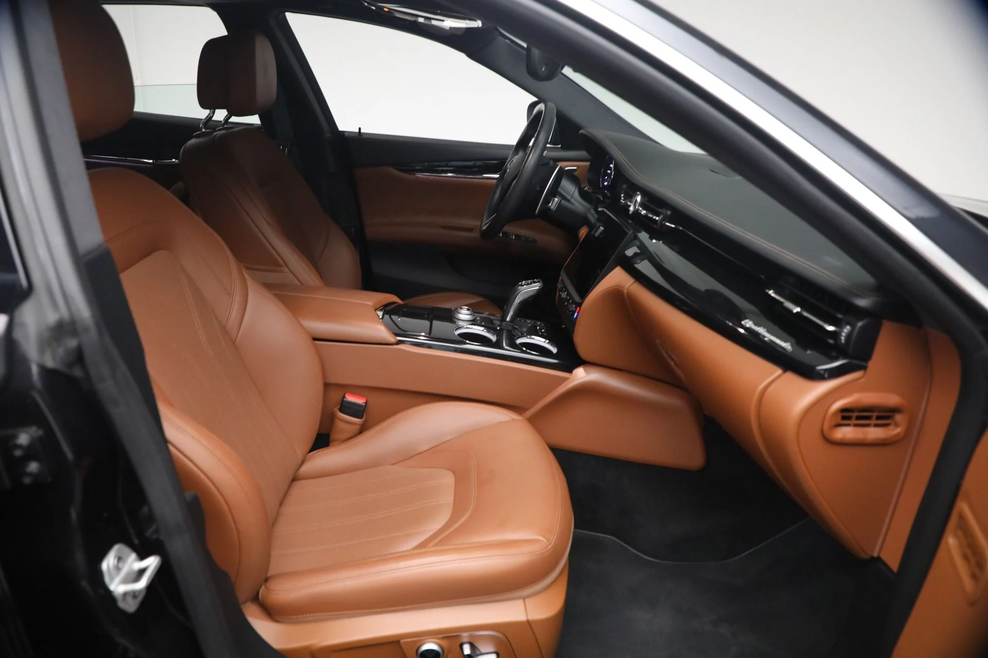 mph013_2570895994_Used_2022_Maserati_Quattroporte_Modena_Q4_1780514409_ead5b7de1b