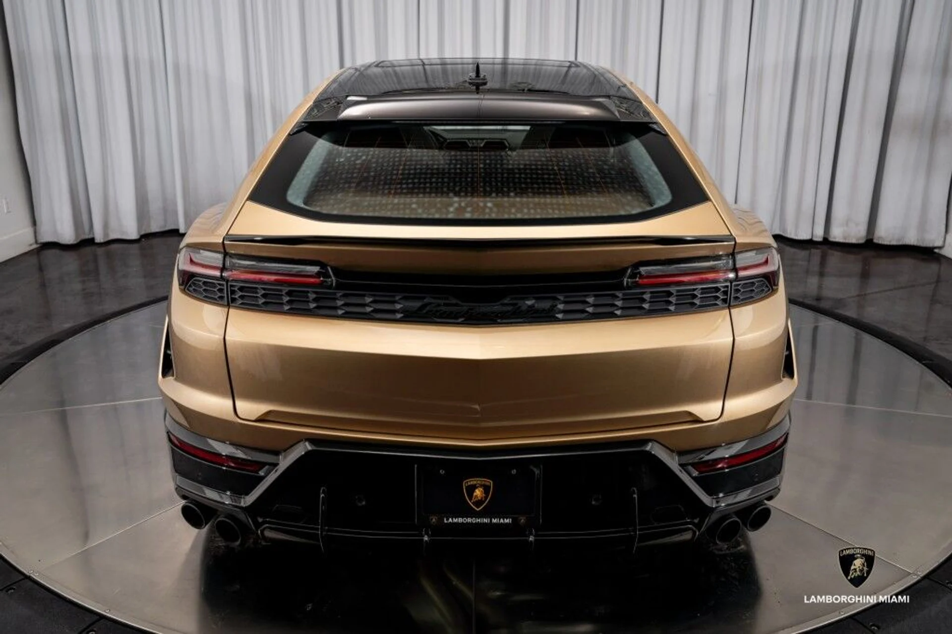 mph013_2579215680_0e2f3a2cfdadcf387e4009b01753633b_203481f144