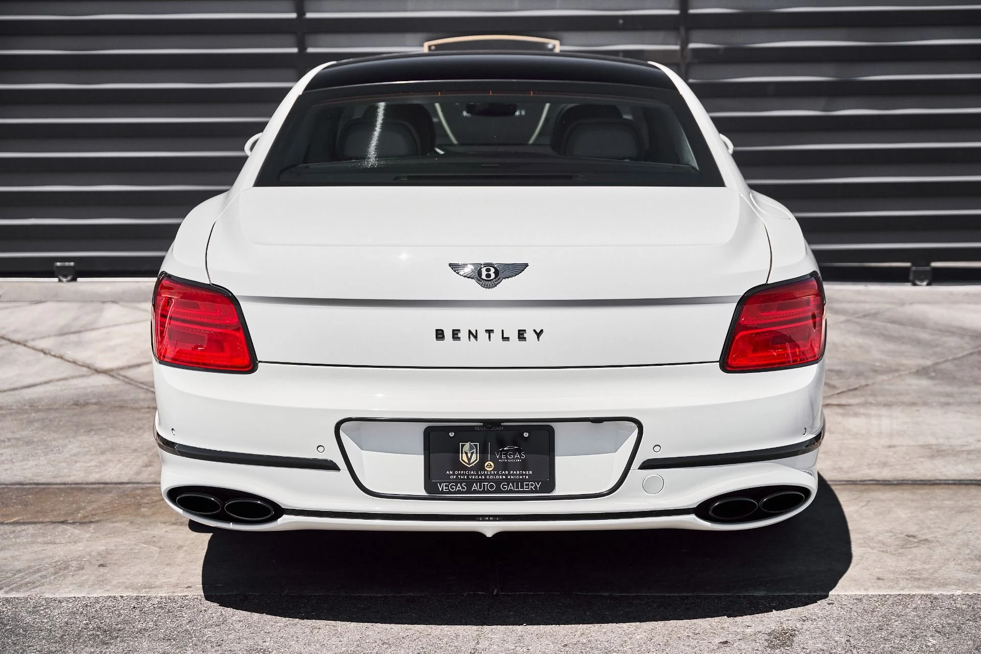 mph013_2579870185_Used_2021_Bentley_Flying_Spur_V8_1780617092_6e8c242461