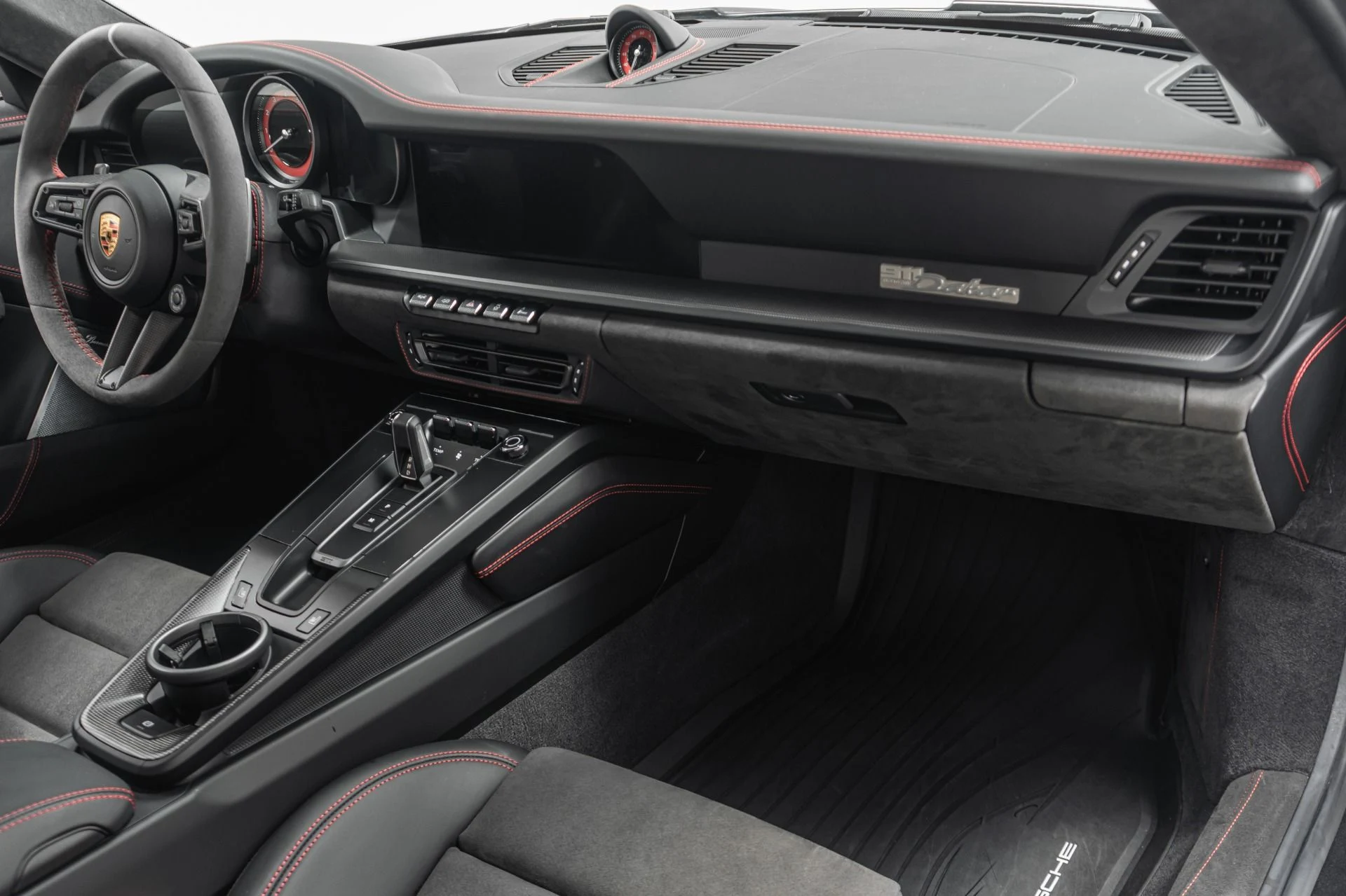 mph013_2581002170_Used_2024_Porsche_911_Dakar_Martini_Livery_Carbon_Roof_570_of_2500_1777055109_c82d5f01fe