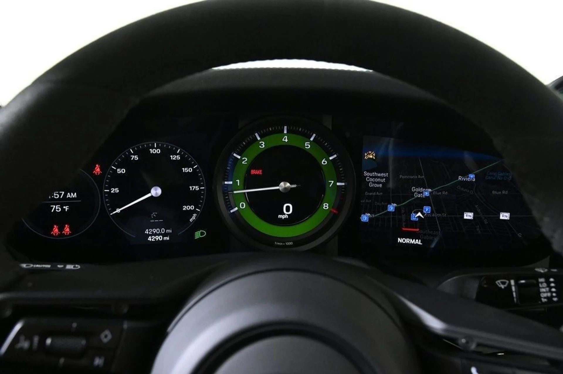 mph013_2581013970_6a80babe797a4fc8a25a4ac1813d5f8c_3c853c7851