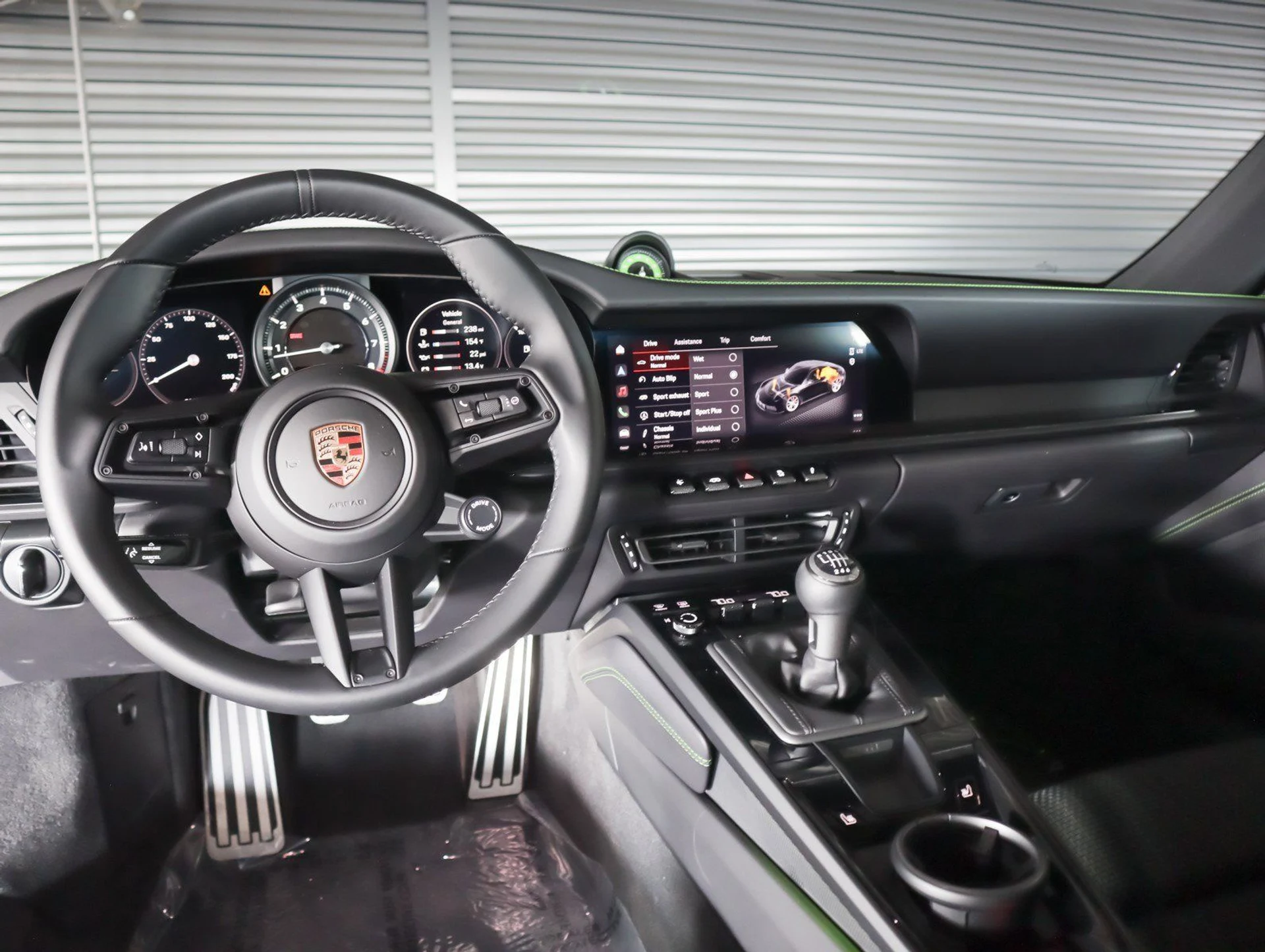 mph013_2583351401_0e2f44ef634bade8c18319ce379245a2_fc859890c3