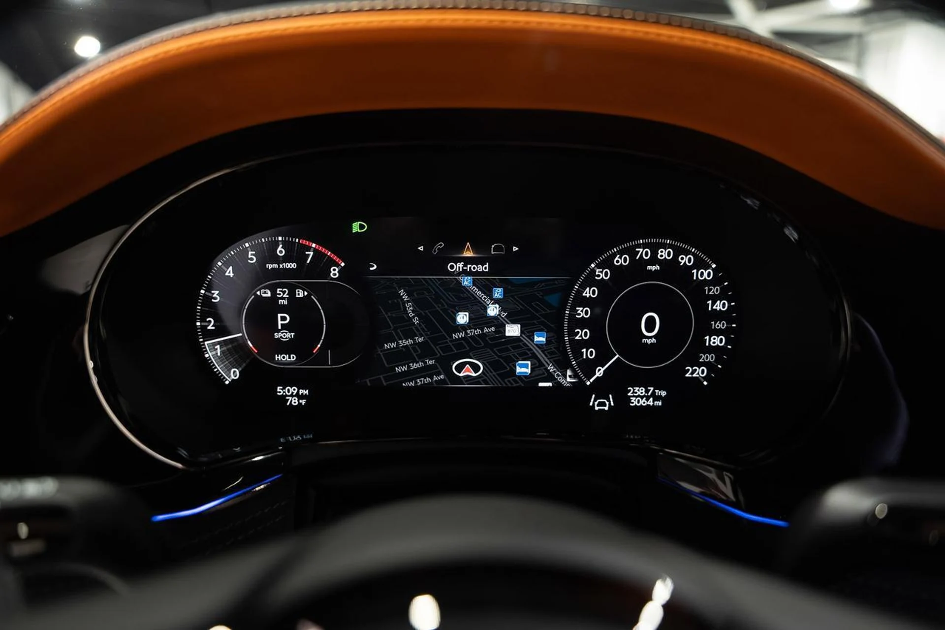 mph013_2588534443_290b183fae3b1eb27939d3b005fff62b_302c6b4b4b