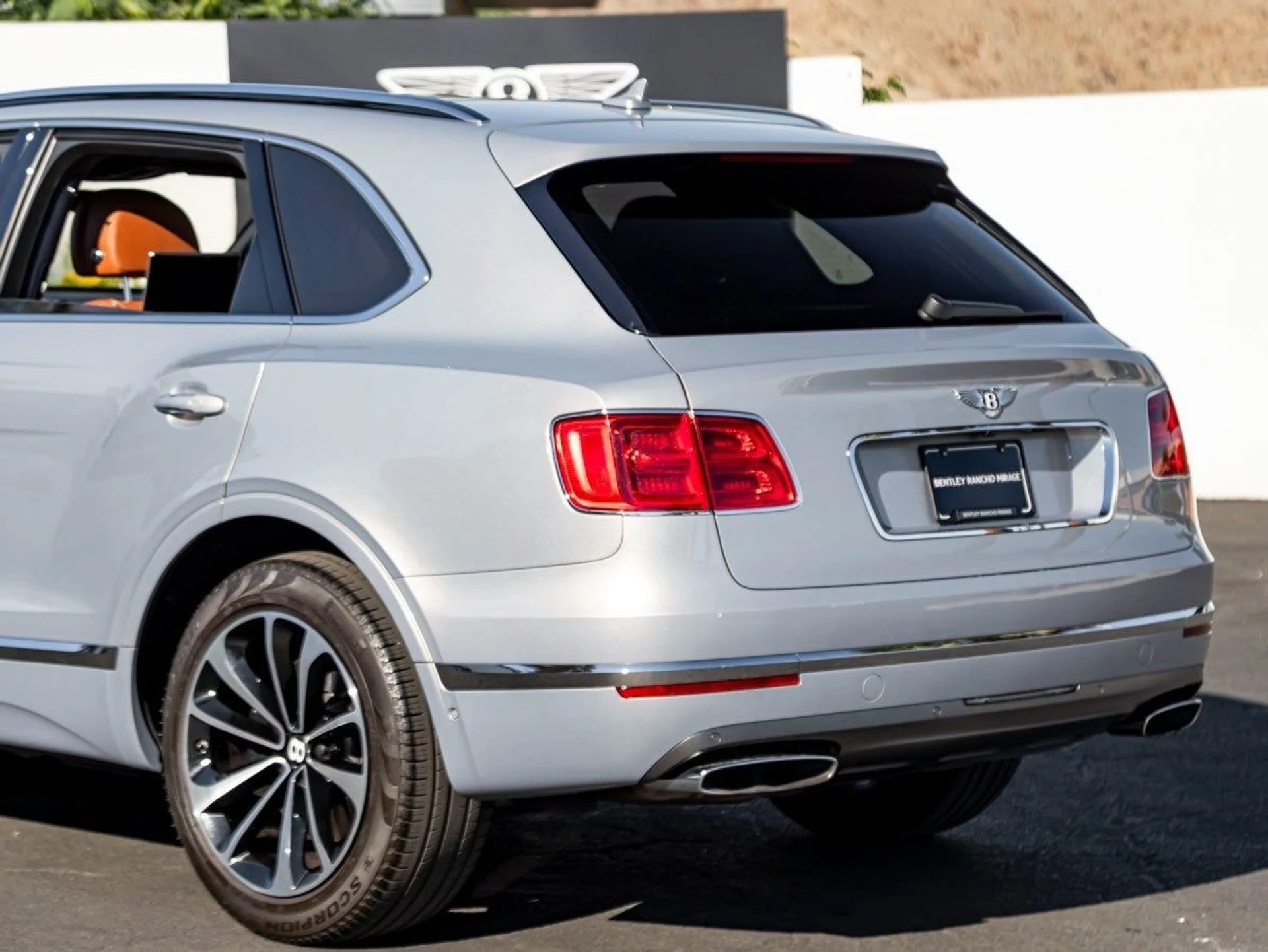 mph013_259368072_14_10dc1ab124