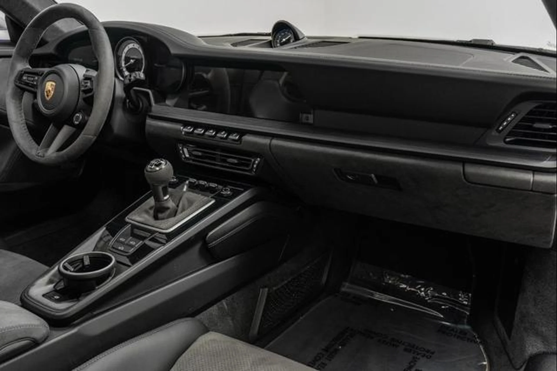 mph013_2597648221_K_Zdoz_Zi_Io_JMBKG_039n_X_Yw3u_Il2_M_9ca3d7adab