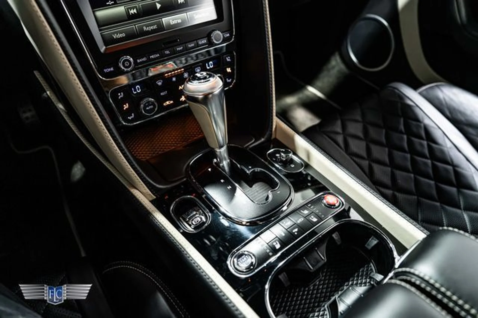 mph013_2599596062_used_2017_bentley_continental_gtspeedcoupe_9689_23085554_18_640_3f70bab090