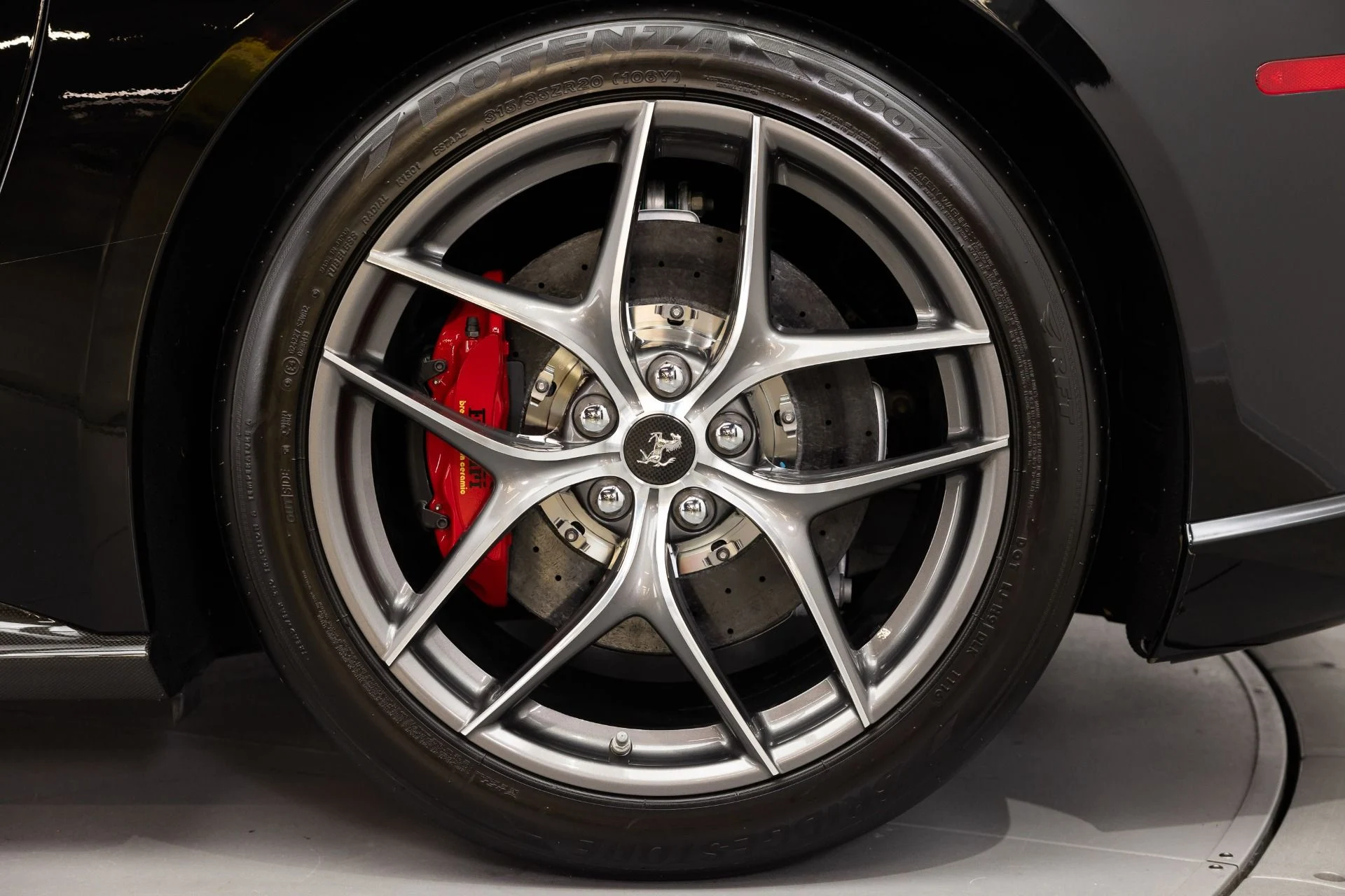 mph013_260826484_Used_2014_Ferrari_F12berlinetta_1784559579_74693c7687