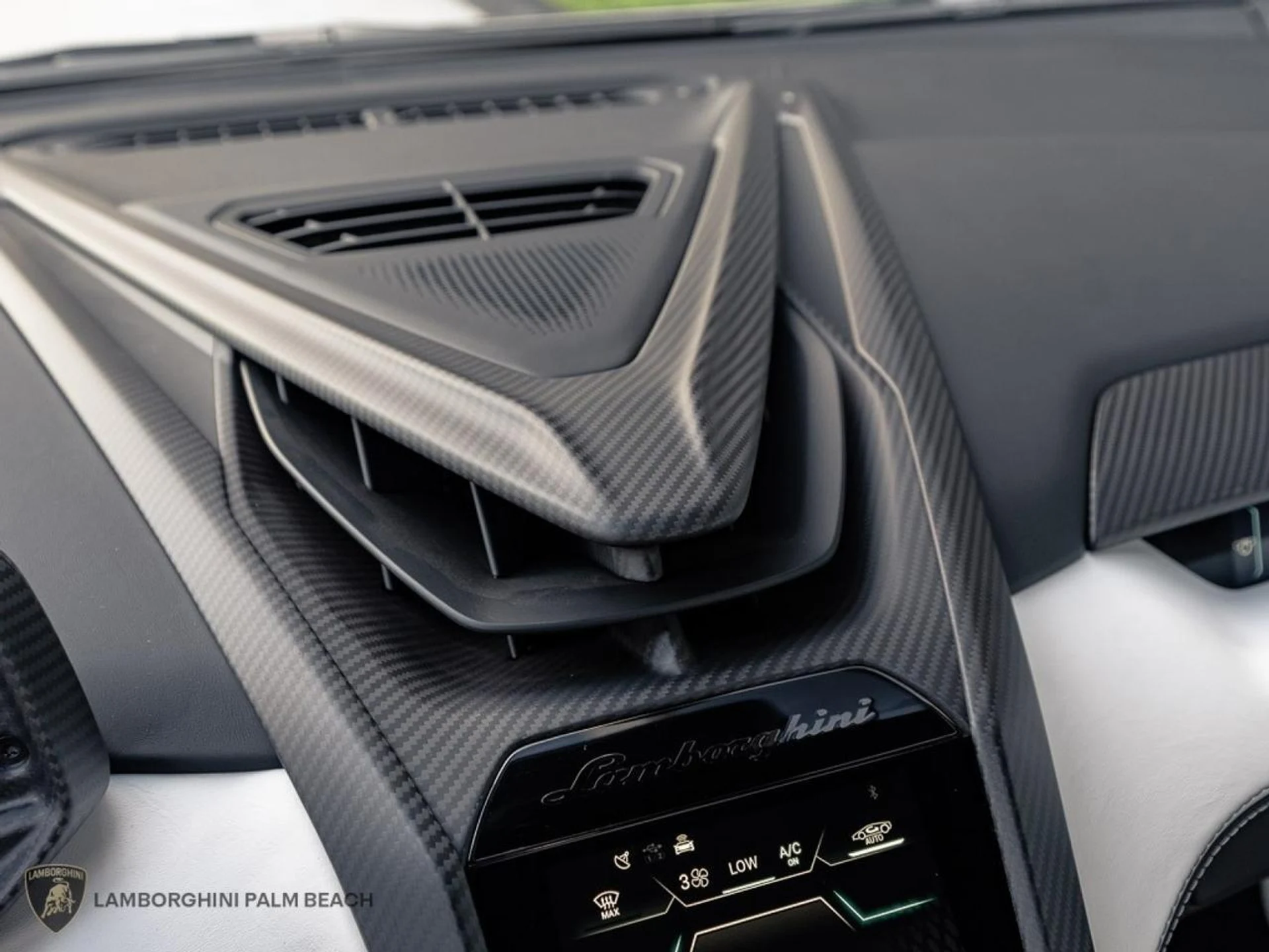 mph013_2609104188_940f018641dca1633956a0859b97fb17_e1598cecb8