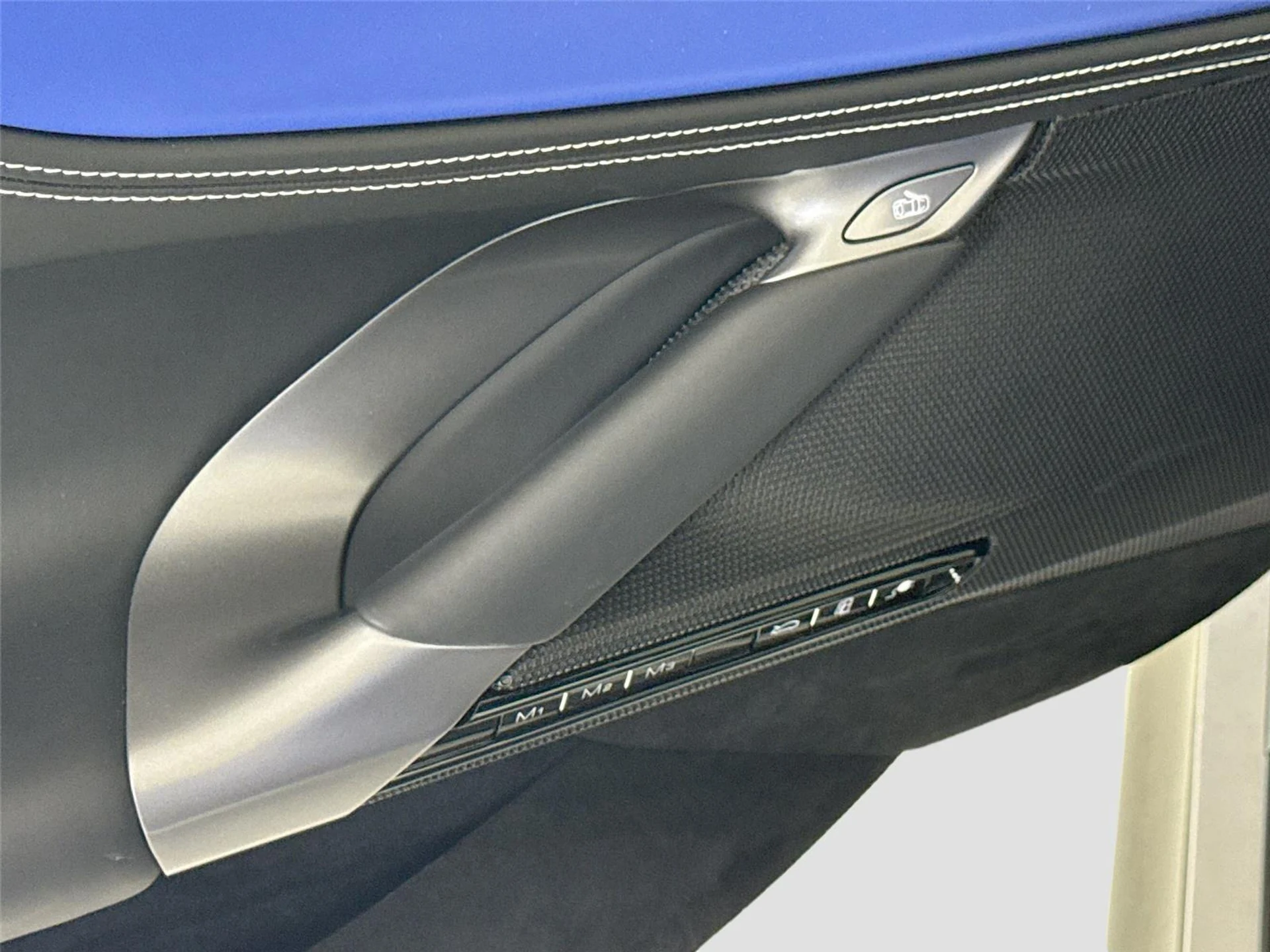 mph013_2611460751_057498ee2909f74701b207de7145367b_8b8250de17