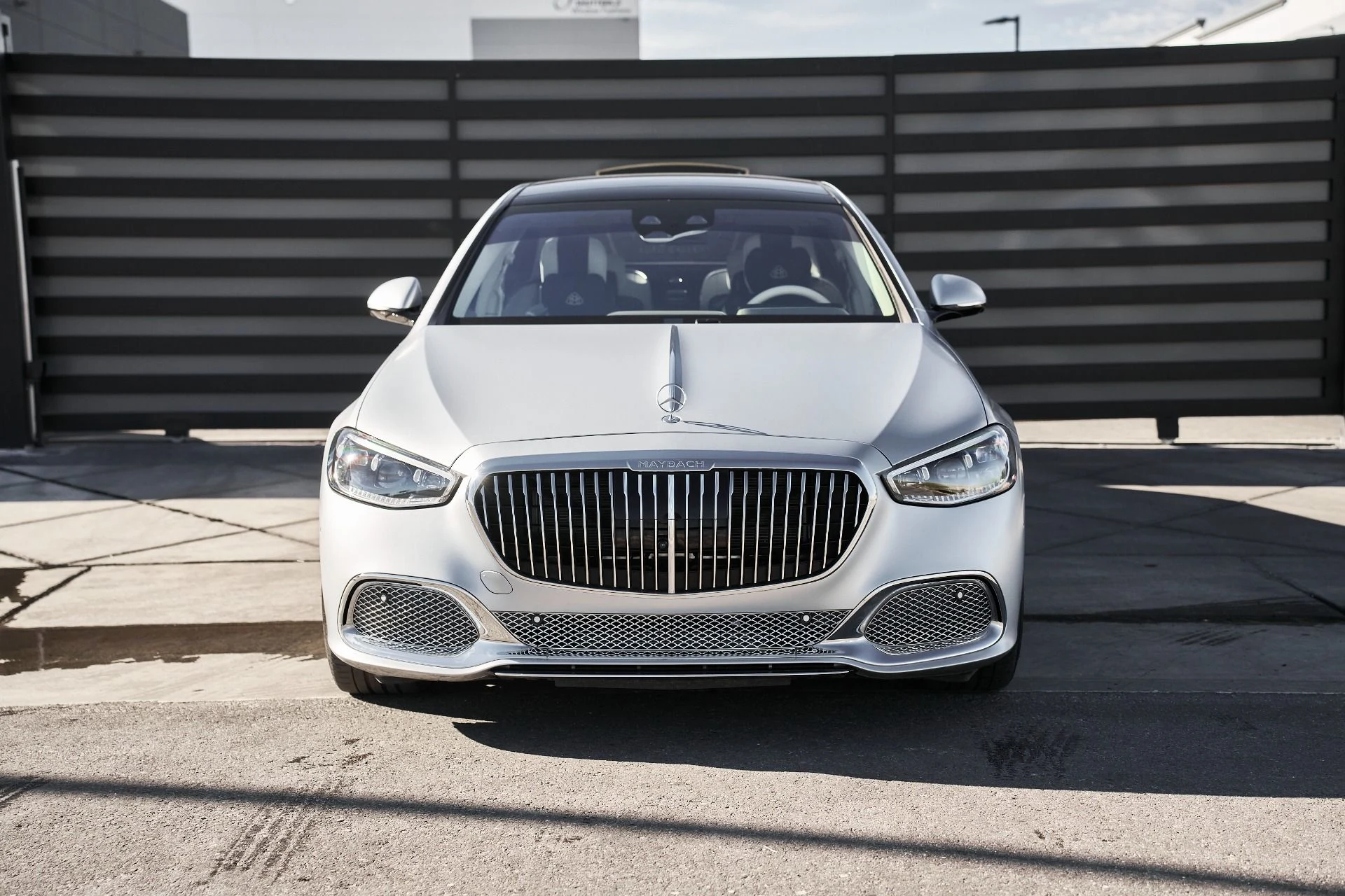 mph013_261189353_Used_2024_Mercedes_Benz_S_Class_Maybach_S_680_1765936756_b0e503fb2c