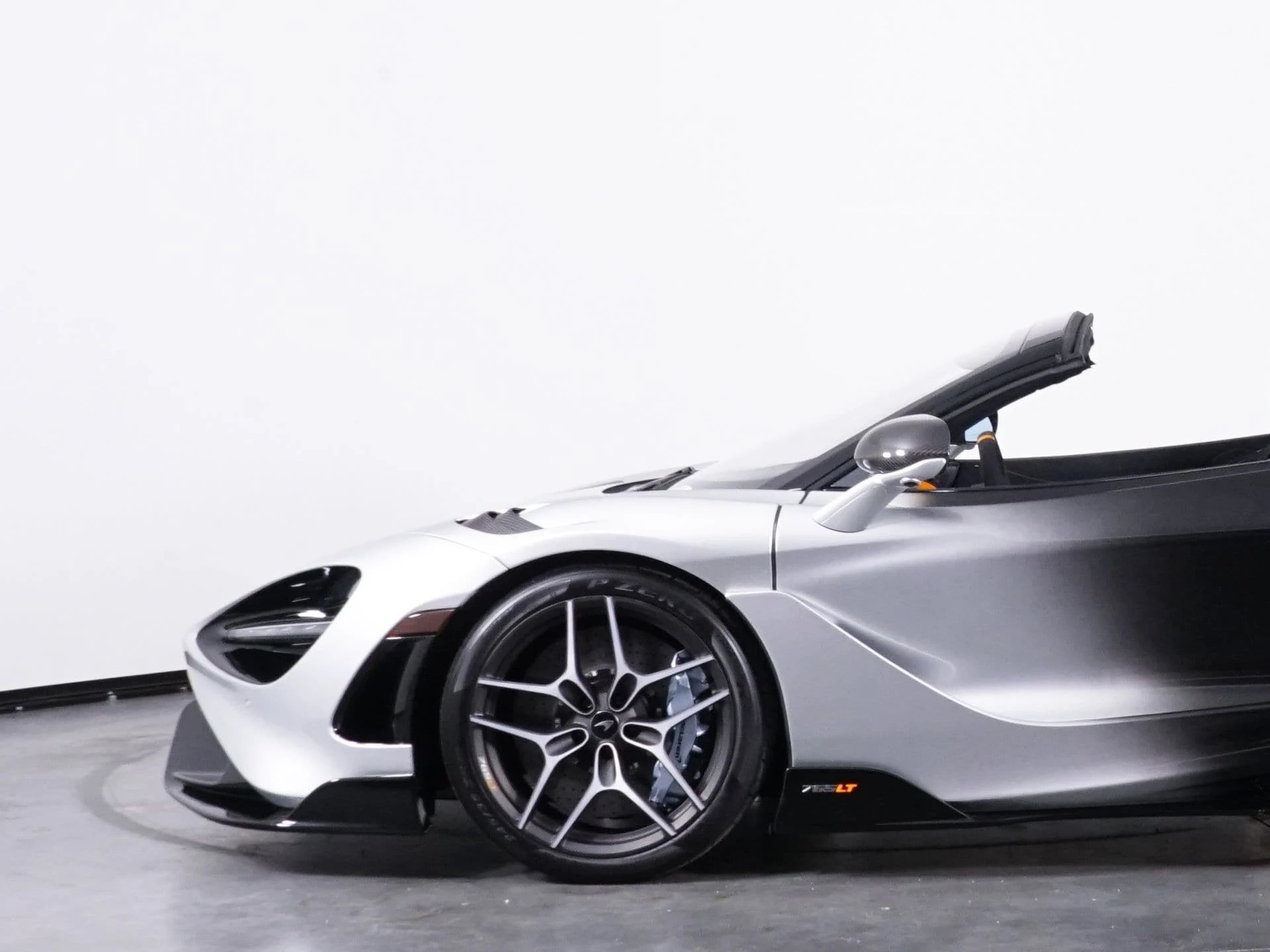 mph013_2613330718_163e8d57c99787bbe6d683ba42466268x_512f6556ed