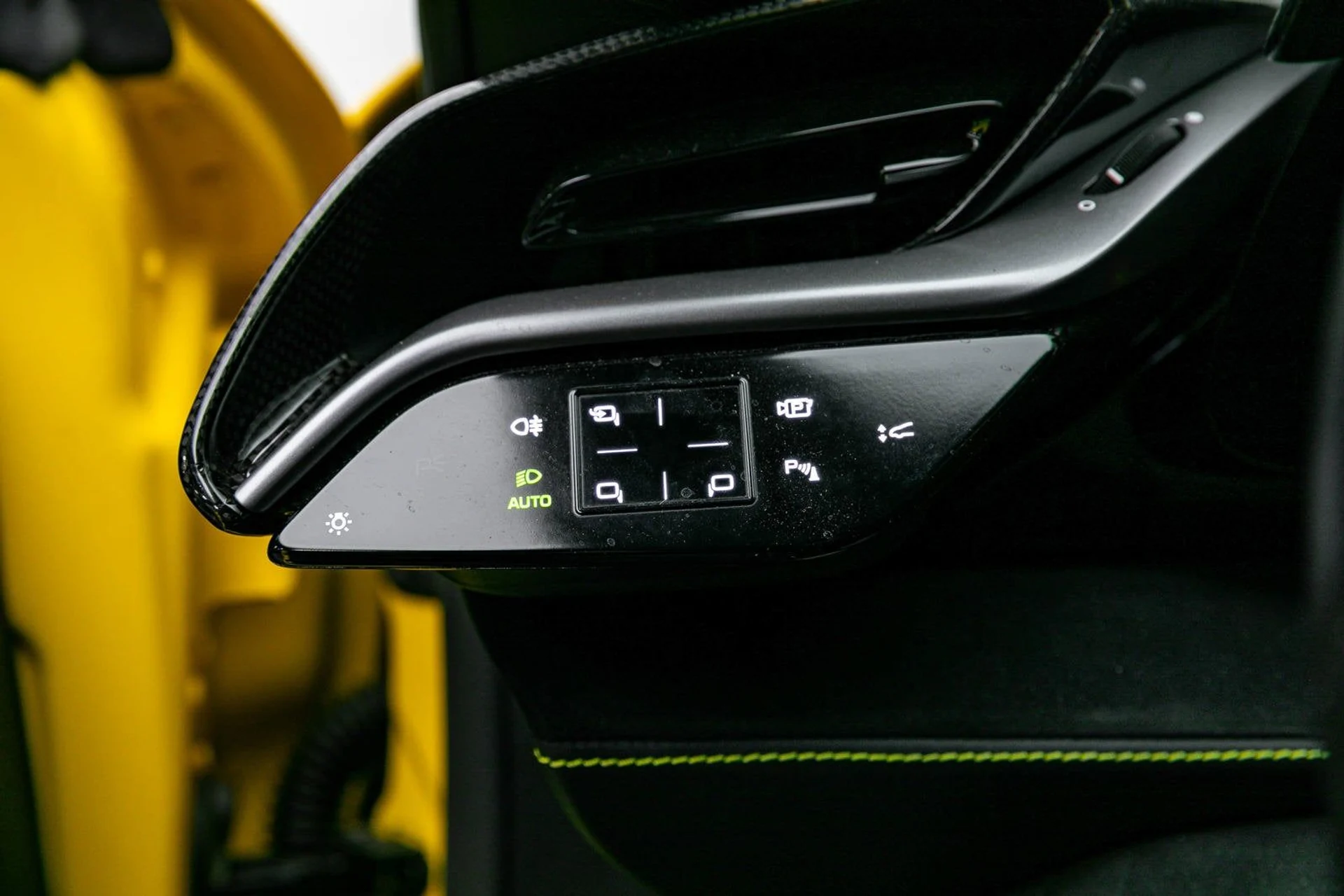 mph013_2614119190_c056a95916404b83b766be84614132a6_f2cb61ca7c