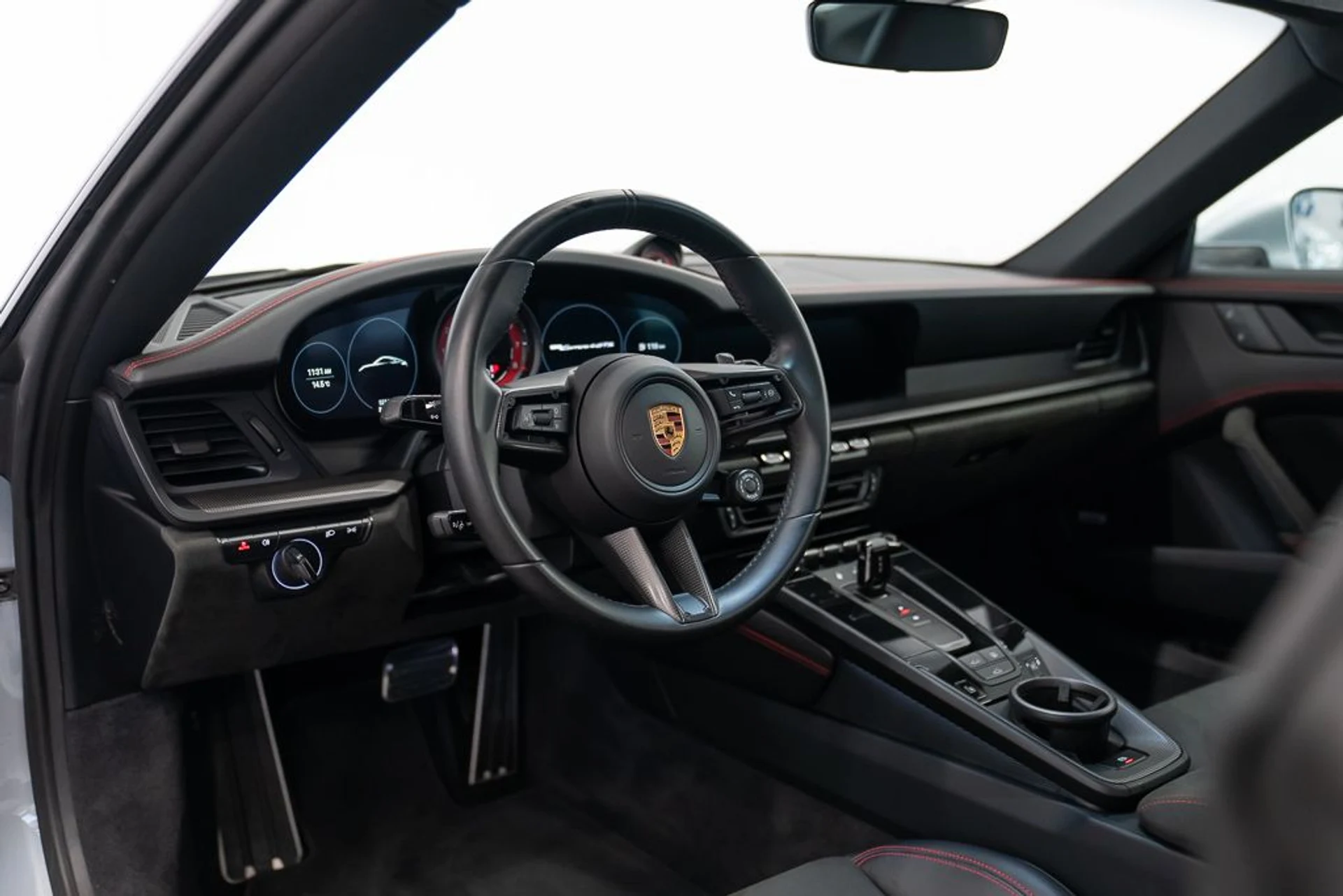 mph013_2628039960_porsche_911_2022_c6e0f3161c