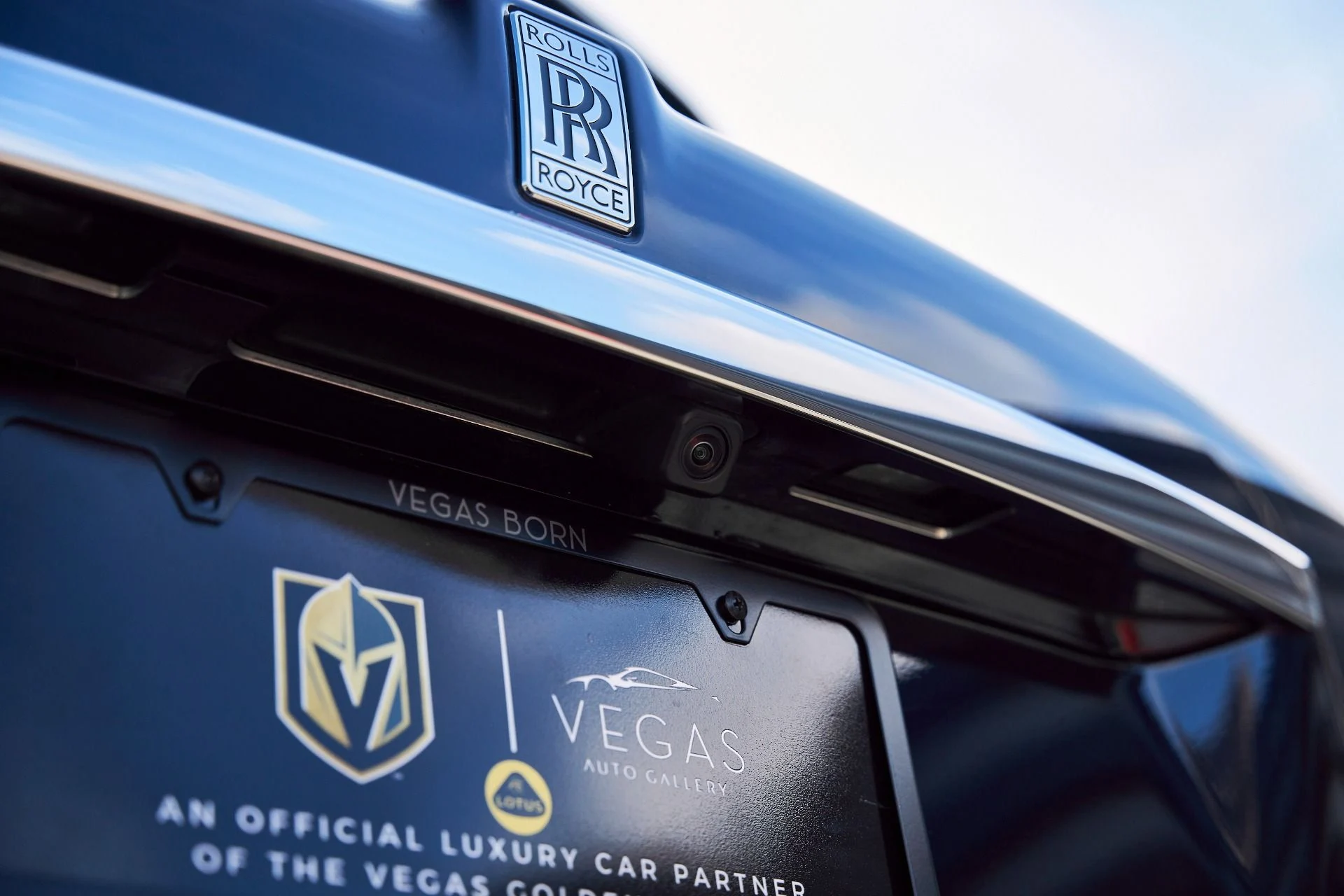 mph013_2631753304_Used_2022_Rolls_Royce_Cullinan_Base_1767400059_a35a0dcfbe