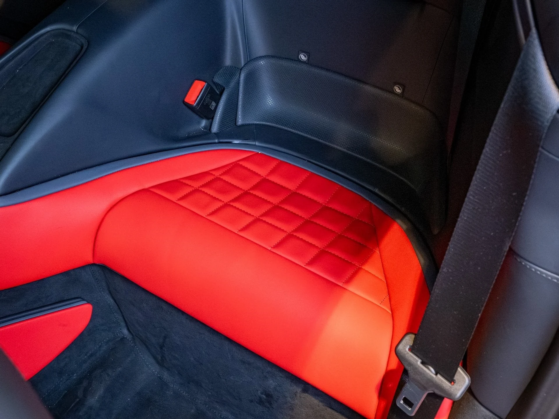 mph013_2636037824_14_42f2080caf