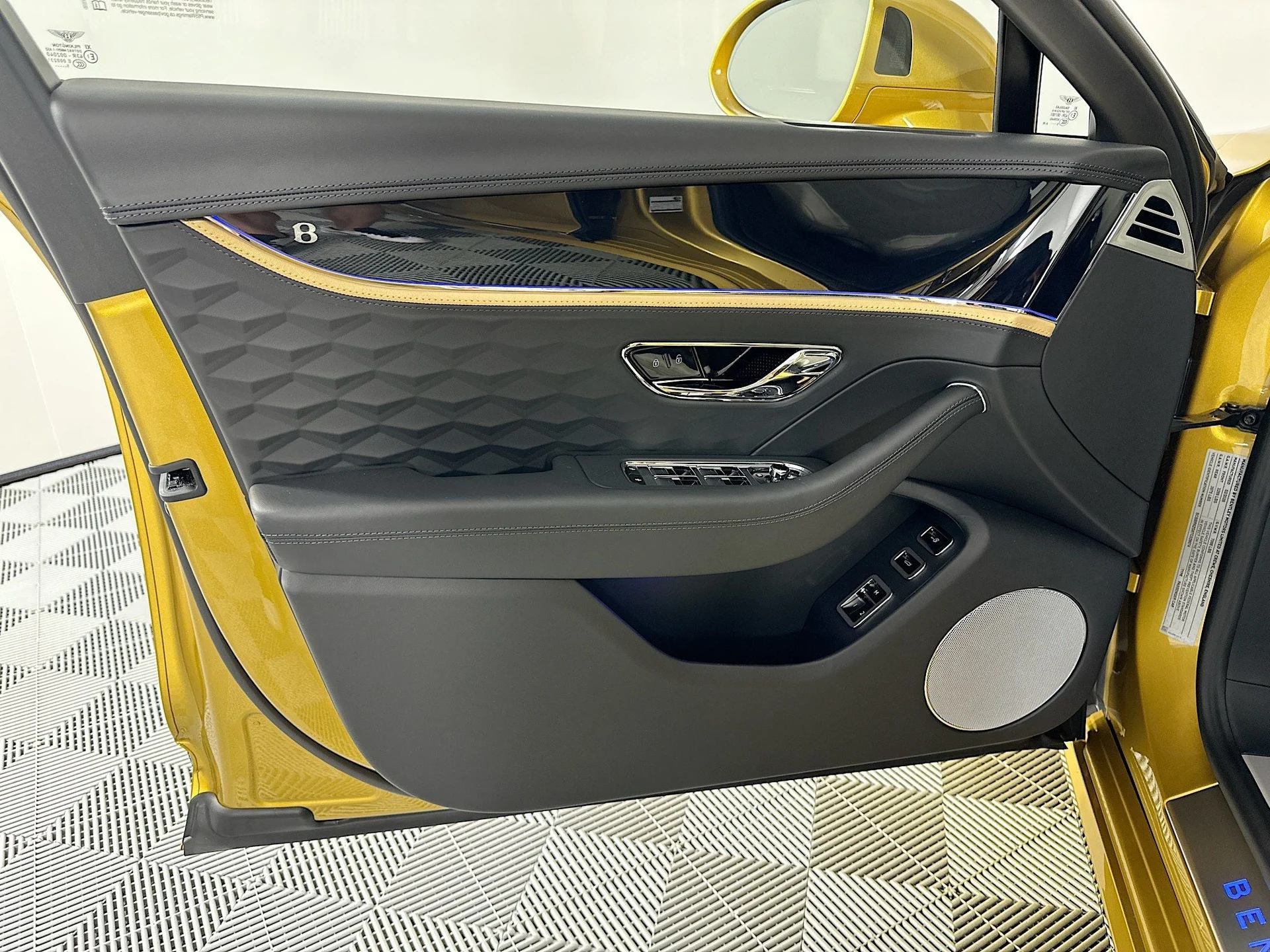 mph013_2636310566_14_d5173202e6