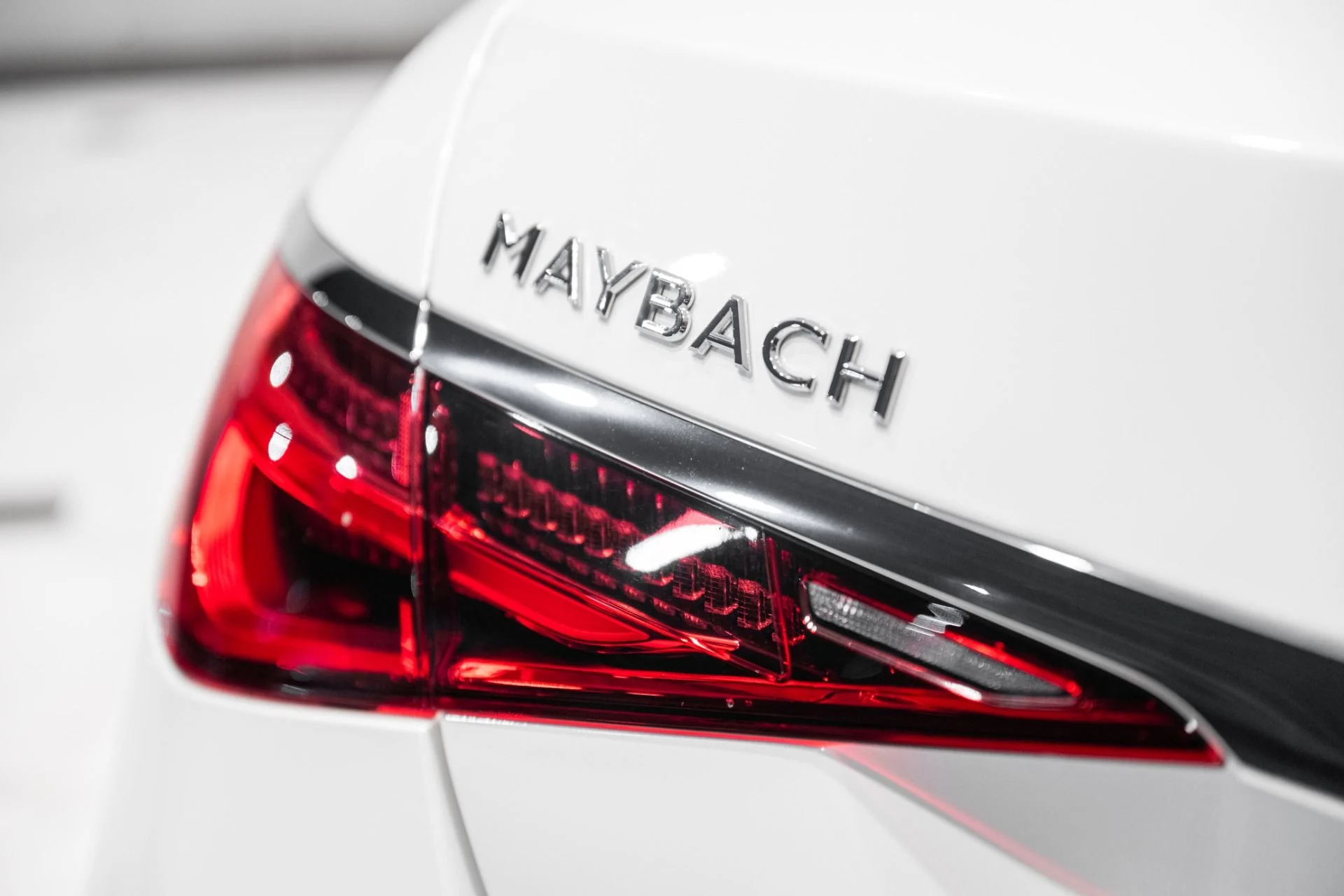 mph013_2636723729_Used_2023_Mercedes_Benz_S_Class_Maybach_S_680_1786120197_0cc88ff4ff
