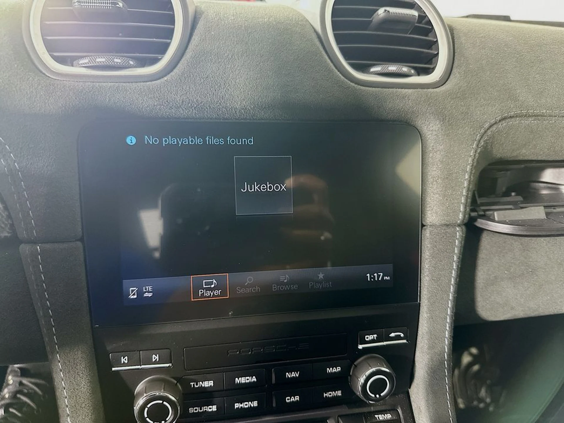 mph013_2637895261_90dbb26c6bdb1ac84d1eb7eb5893cf57x_d0bc3a7527