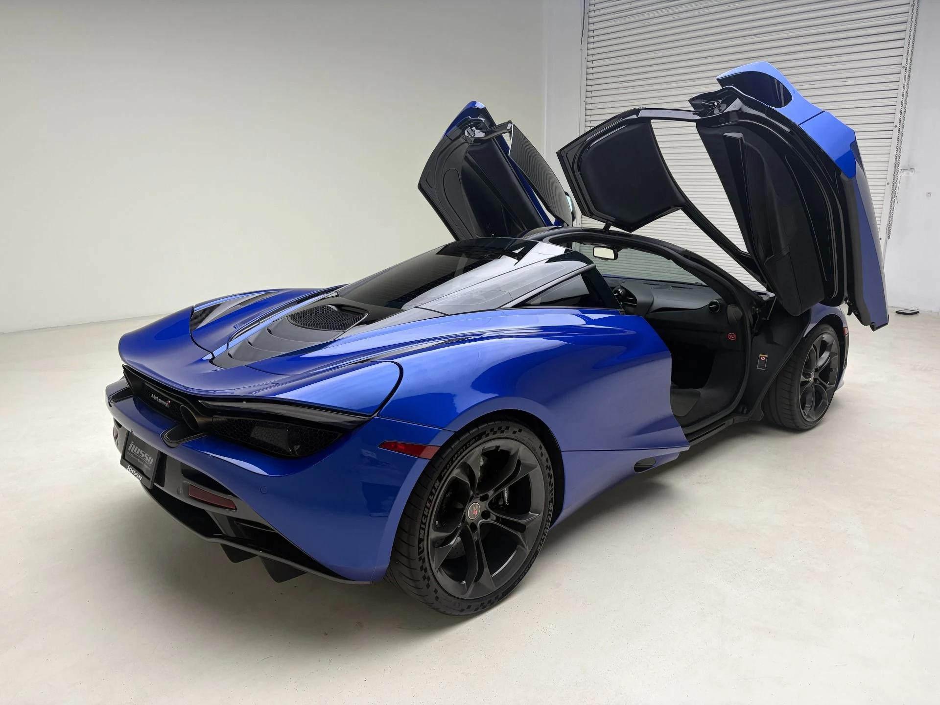 mph013_2639558077_Used_2018_Mc_Laren_720_S_Performance_1777593457_e2f51cc392
