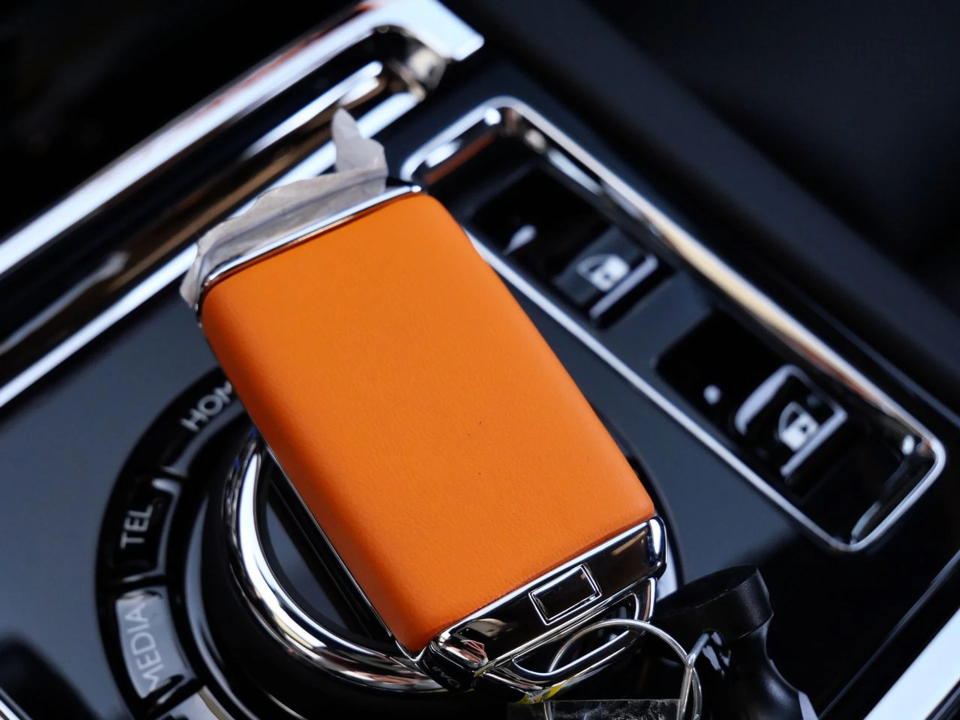 mph013_2640419217_be090aa0d5ed3cc91d9029c6f400143ax_82f966b28b