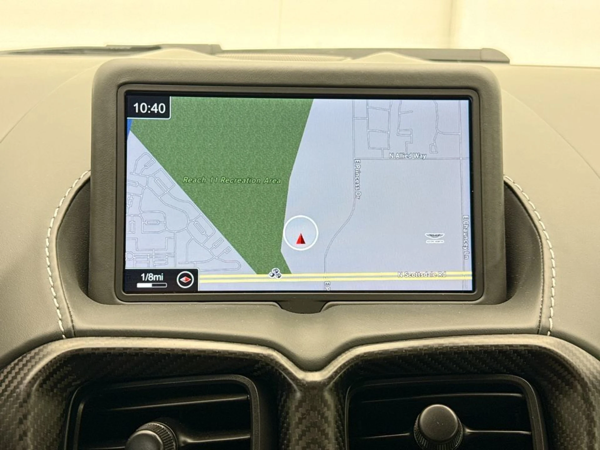 mph013_2641606636_used_2023_aston_martin_vantage_v12coupe_8119_23004338_14_1024_19269fe01a