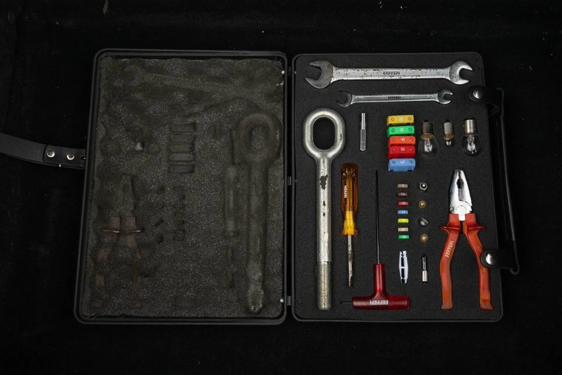 mph013_2643542735_8254cb9ad6b54f32ad9592347d68fa68_f260801244