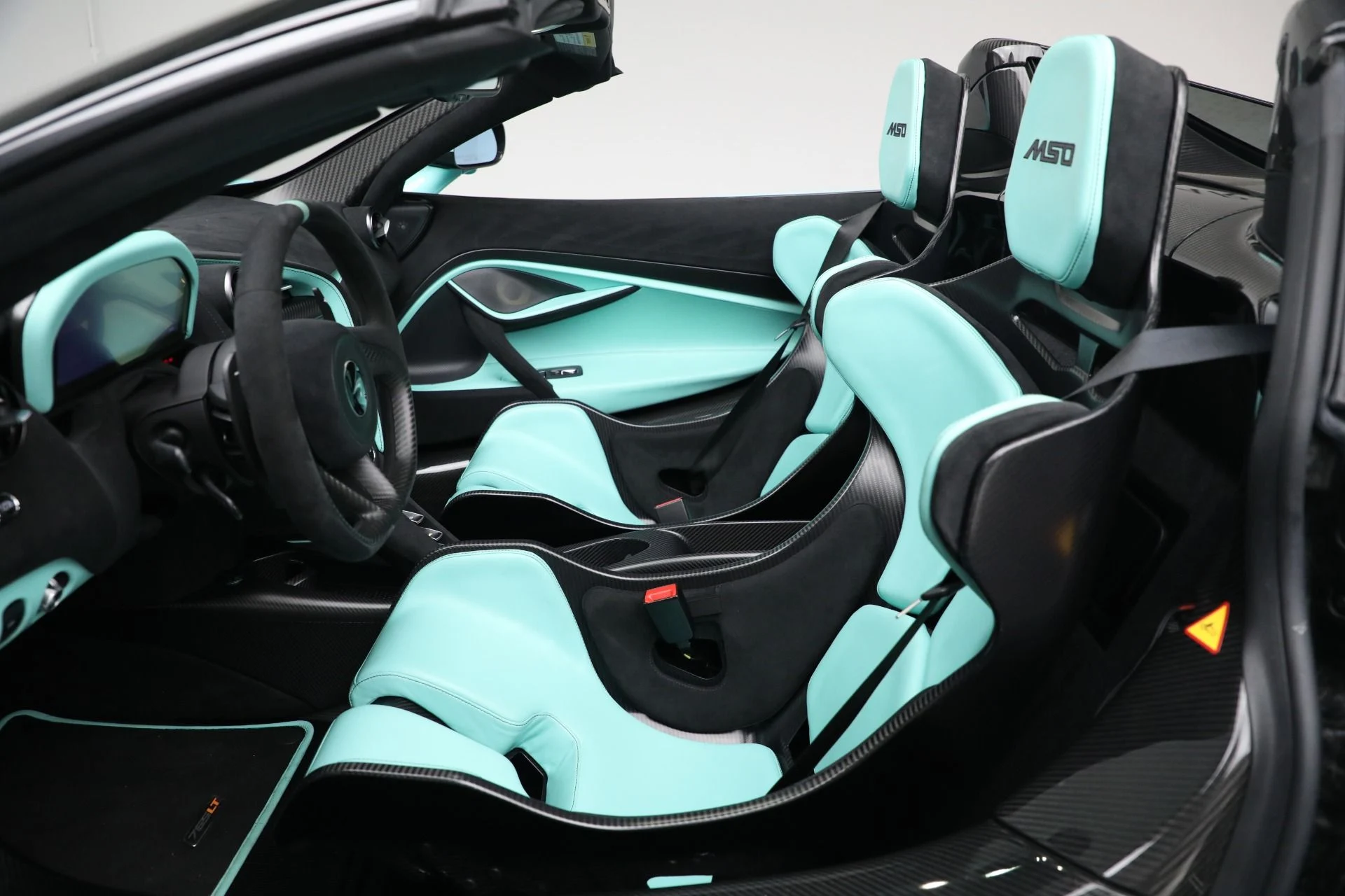 mph013_2644857704_Used_2022_Mc_Laren_765_LT_Spider_a3129f5708