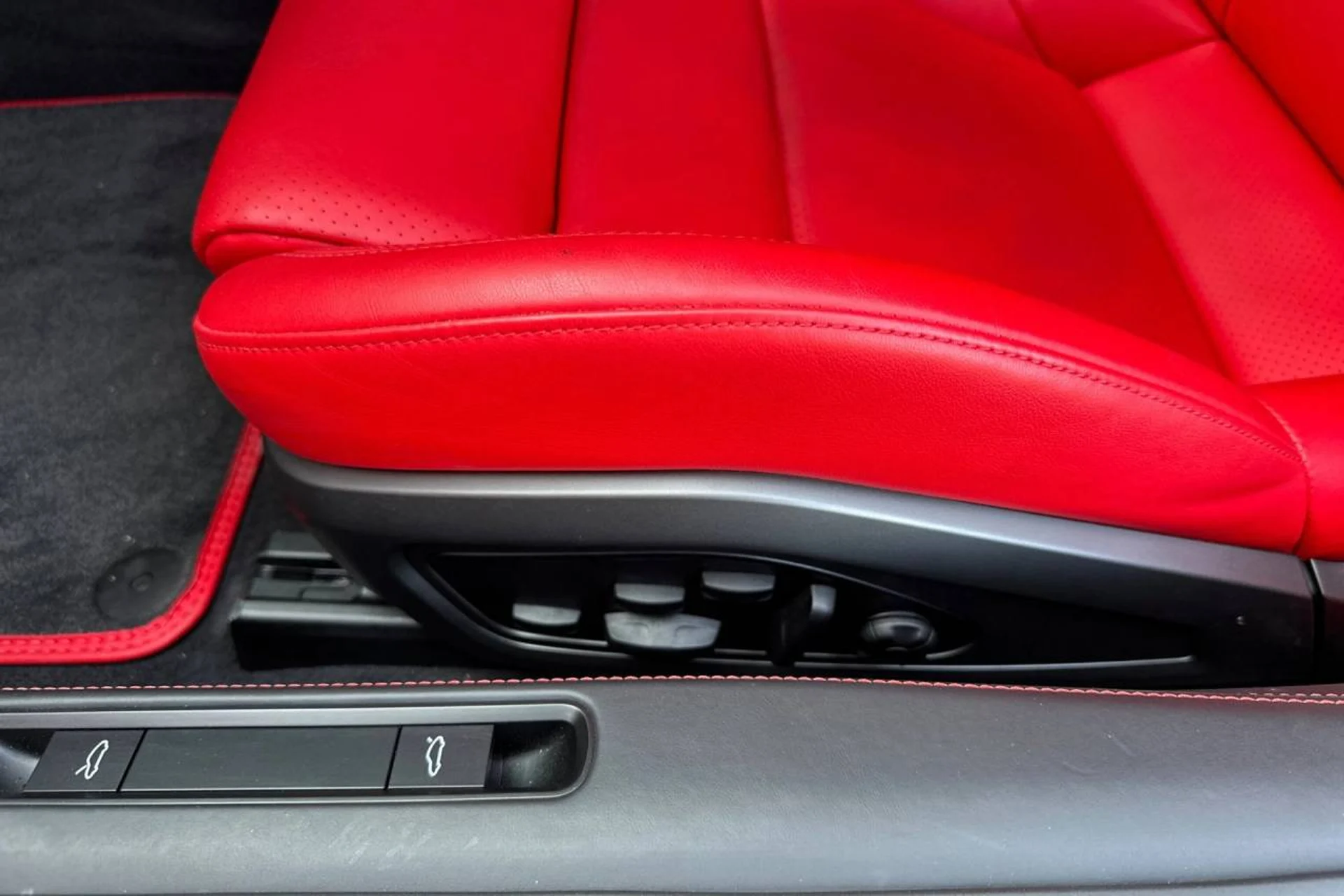 mph013_265224210_1280_b17402a034