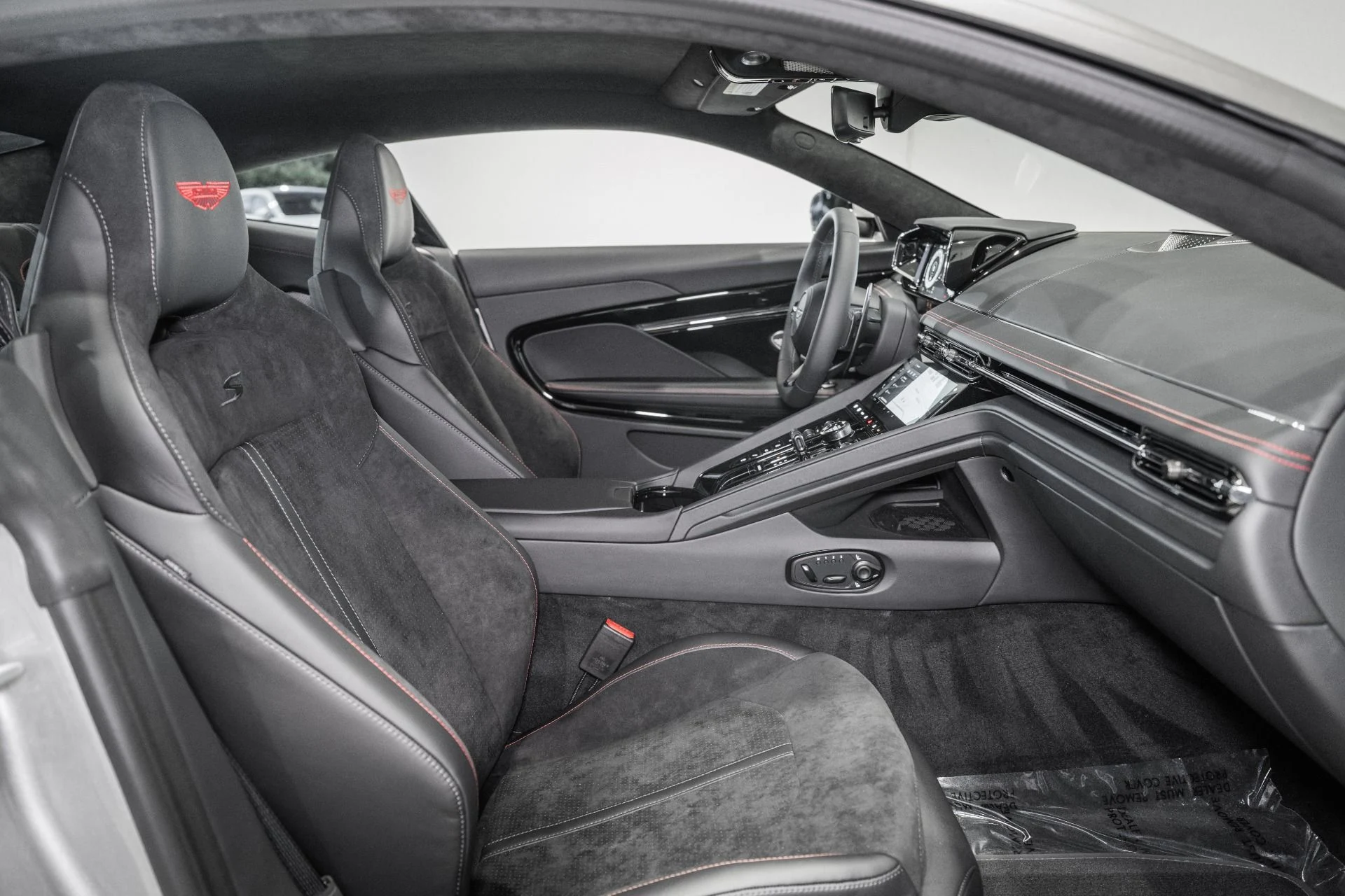 mph013_2653179240_New_2026_Aston_Martin_DB_12_S_1783088836_6de1da2fb9