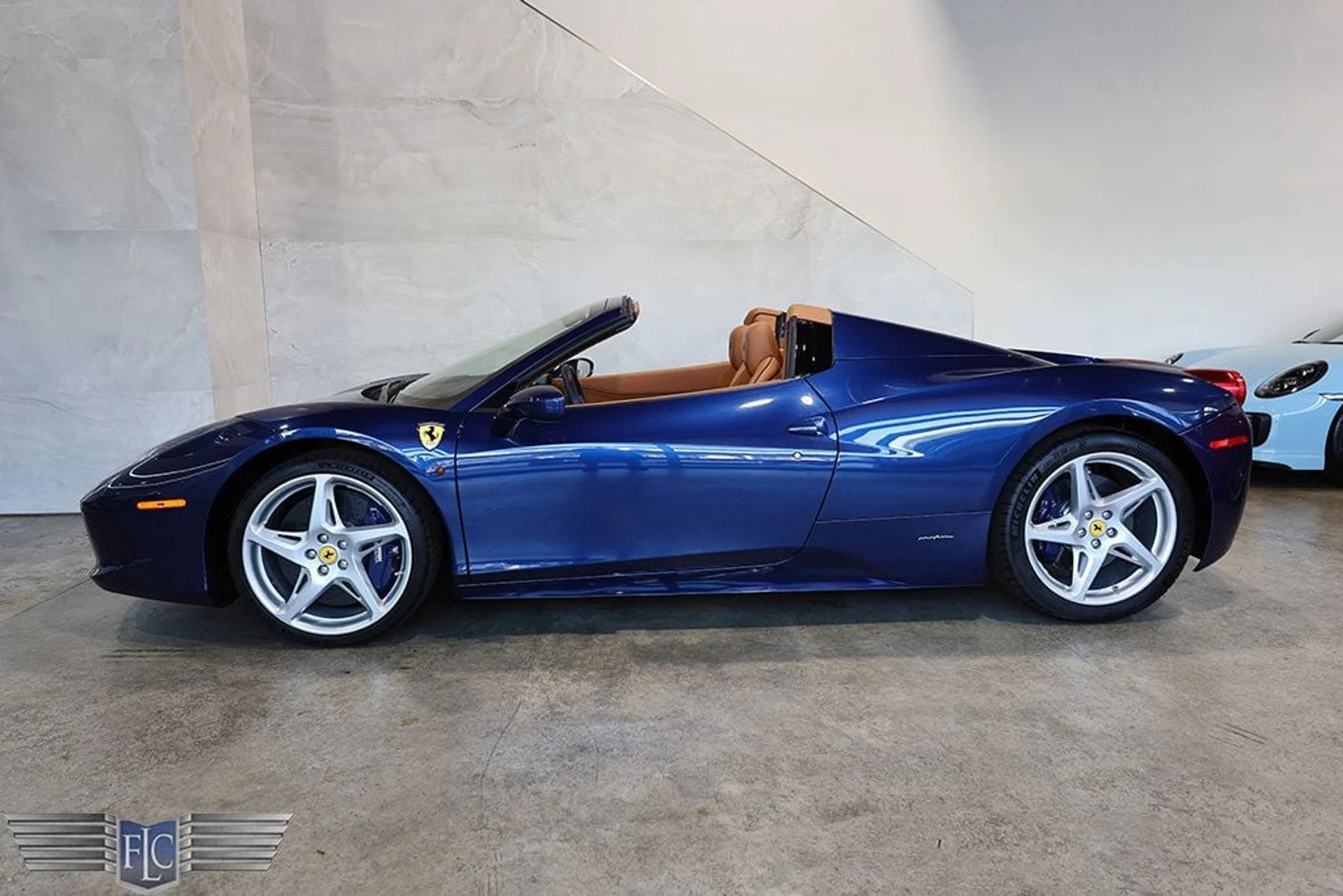 mph013_2654347732_used_2015_ferrari_458_spider_f1convertible_9689_22991784_14_1024_8c5d0de8c9