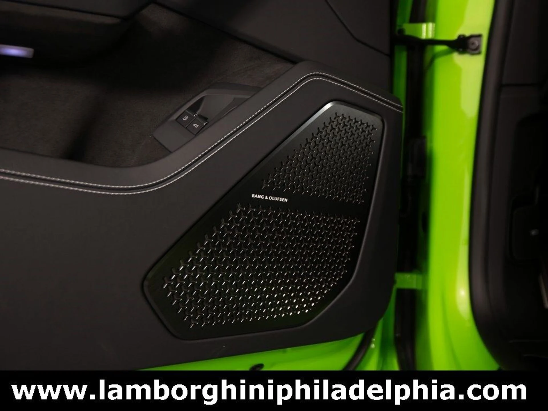 mph013_2655219041_6775f2f8574303420b873446c67887fbx_d78061a15f